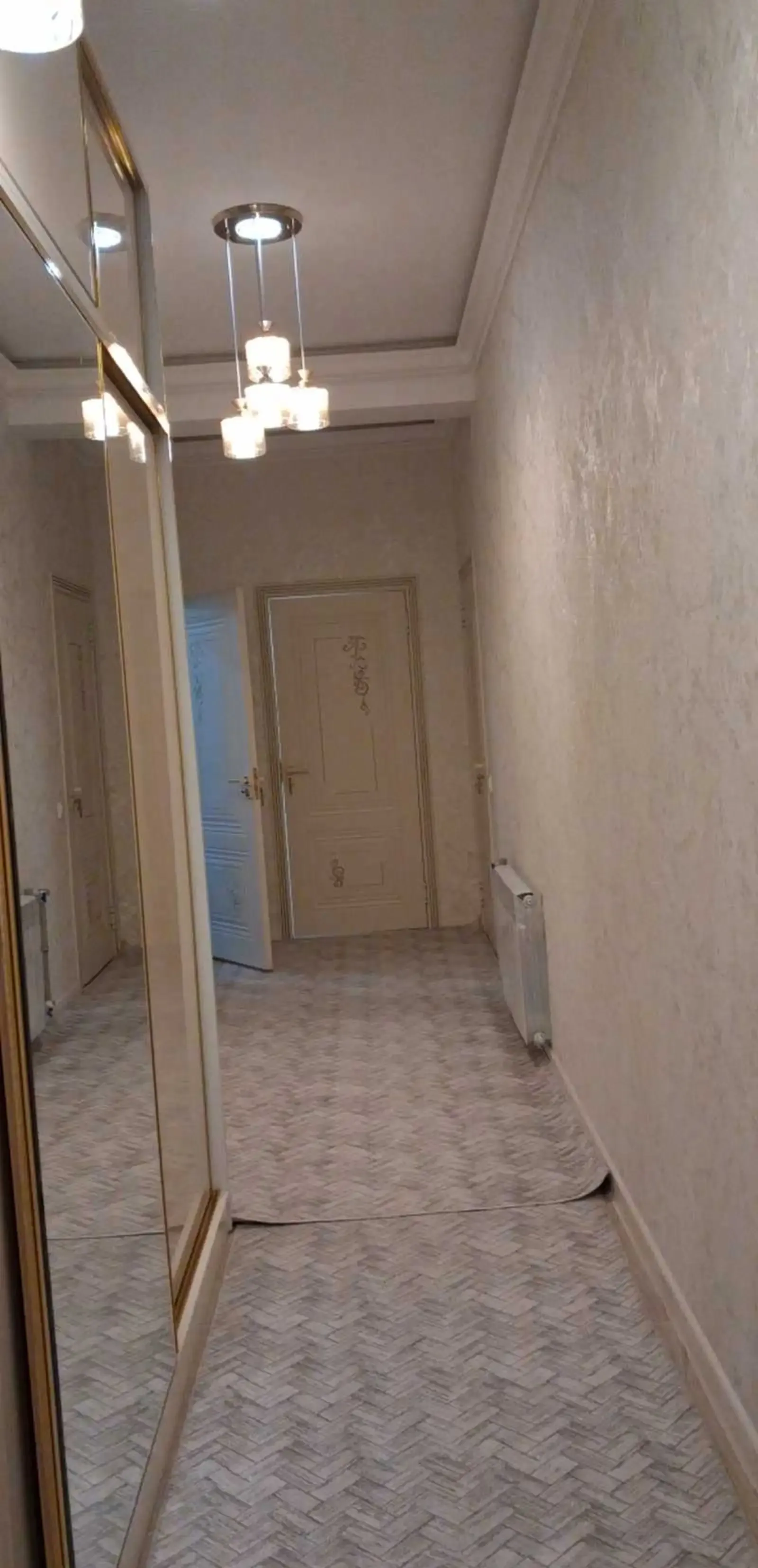 2-комн. квартира, 1 этаж, 60м², Айрапорт