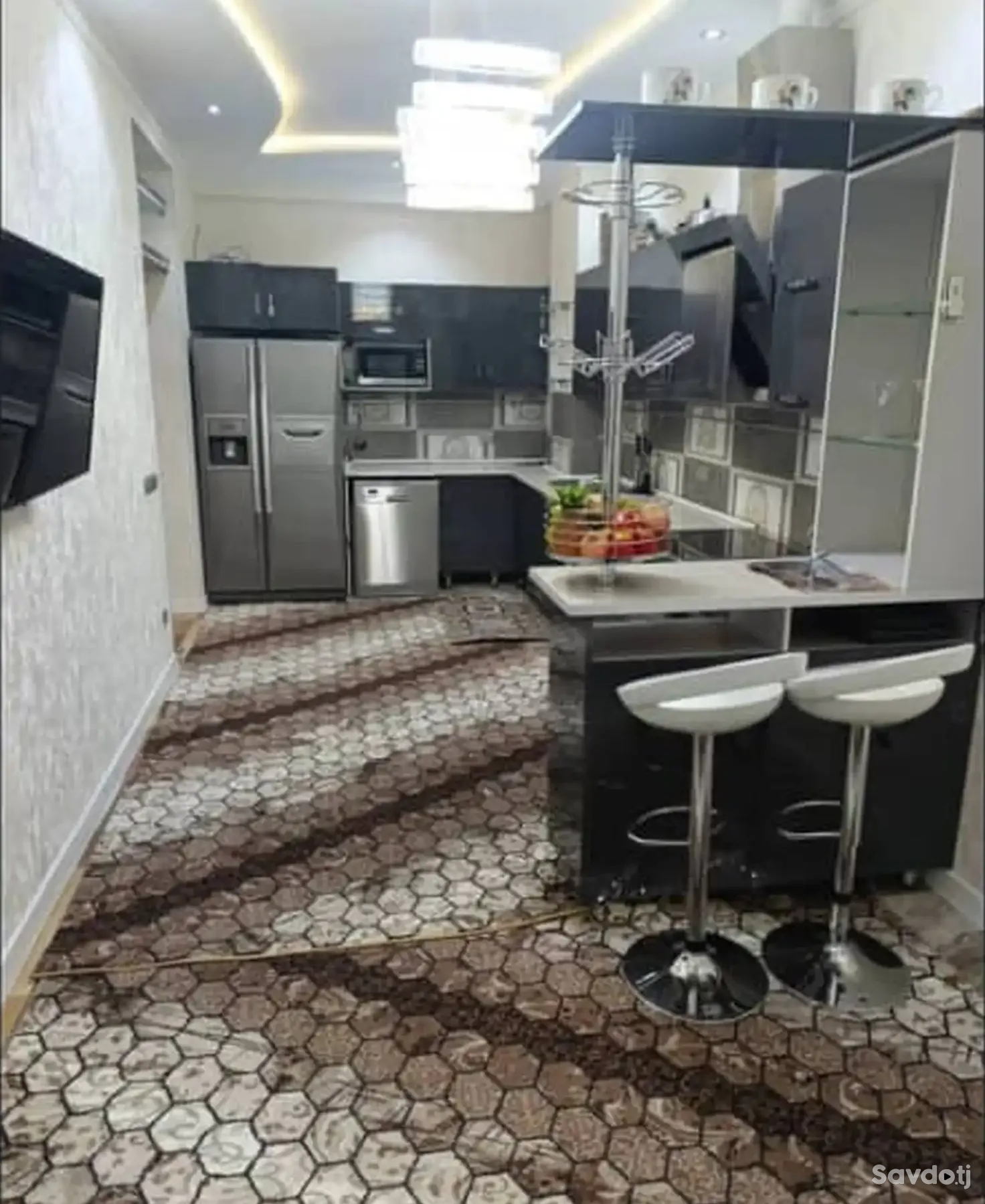 2-комн. квартира, 3 этаж, 100м², Сомони
