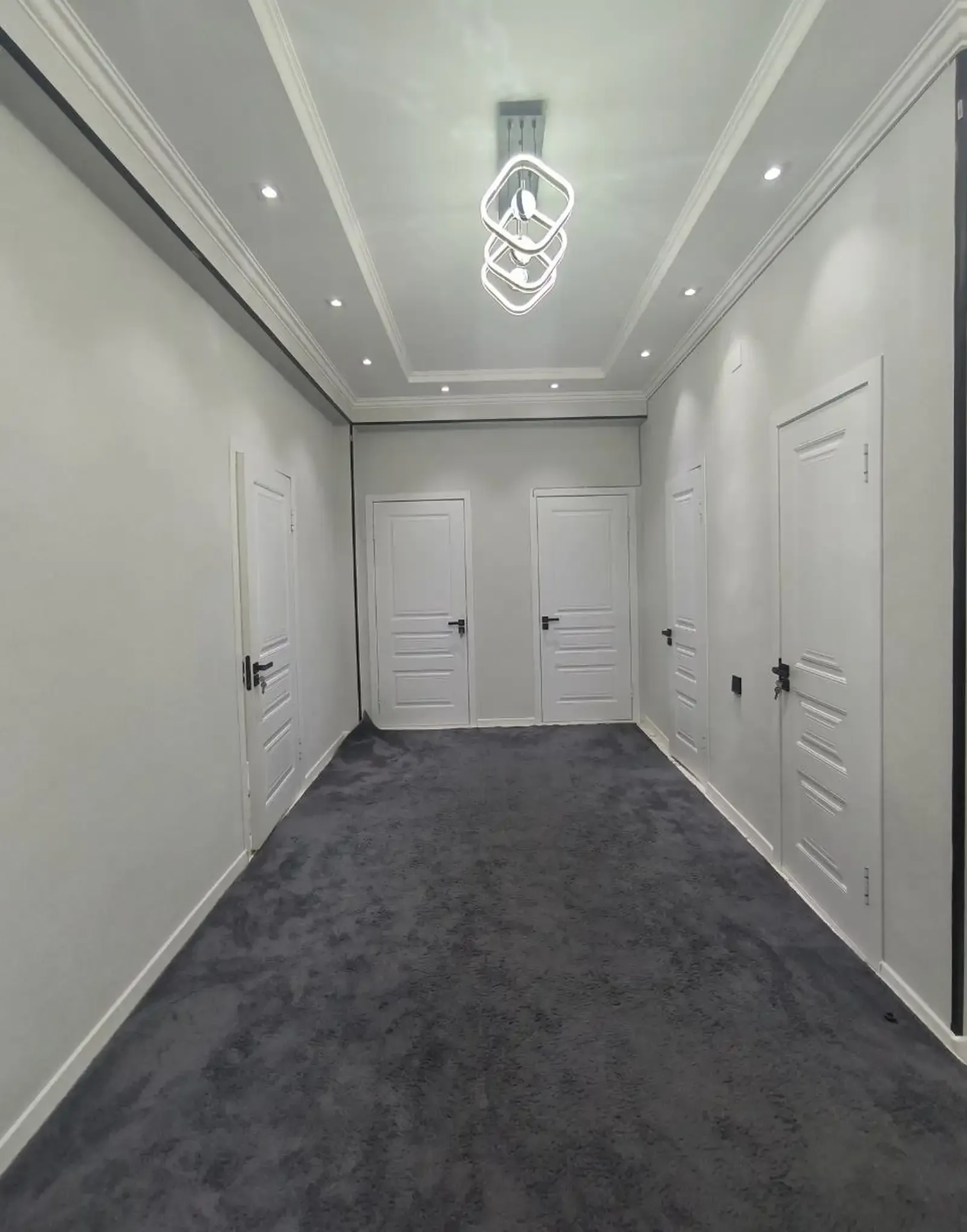 2-комн. квартира, 18 этаж, 84 м², Шохмансур Голубой Экран на против Пайкар