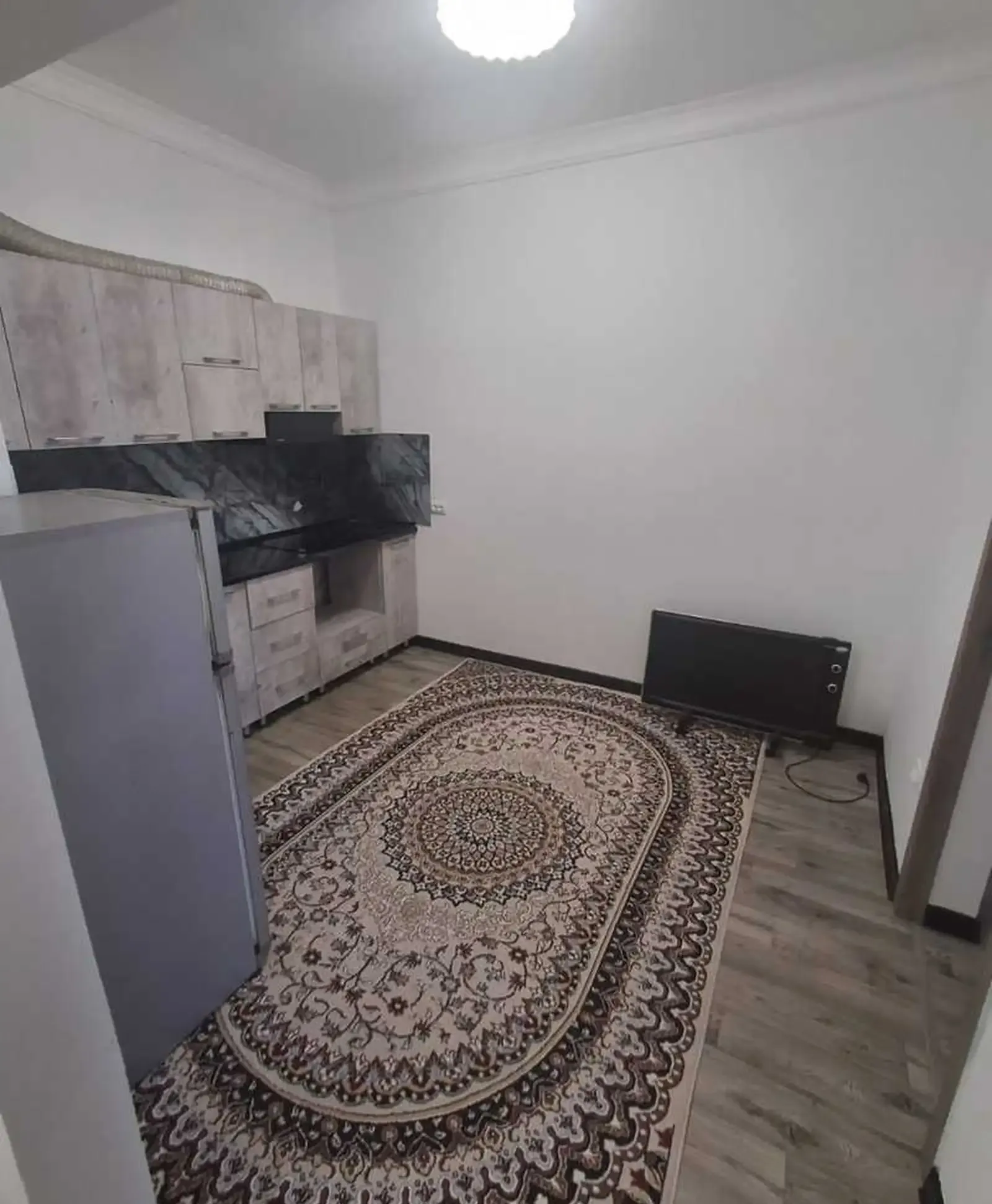 2-комн. квартира, 6 этаж, 60м², Бозори Мехргон