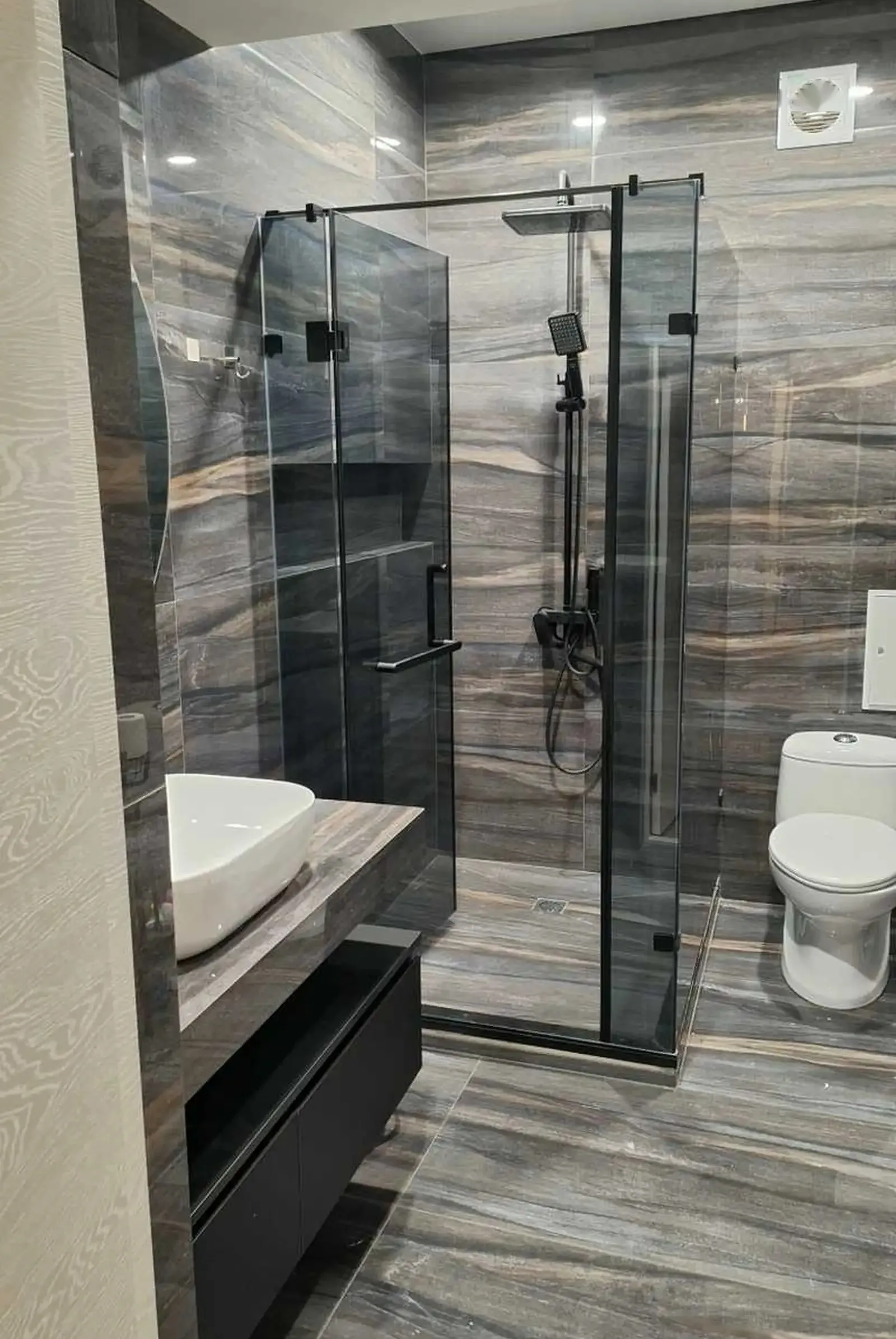 3-комн. квартира, 3 этаж, 110м², Оперка