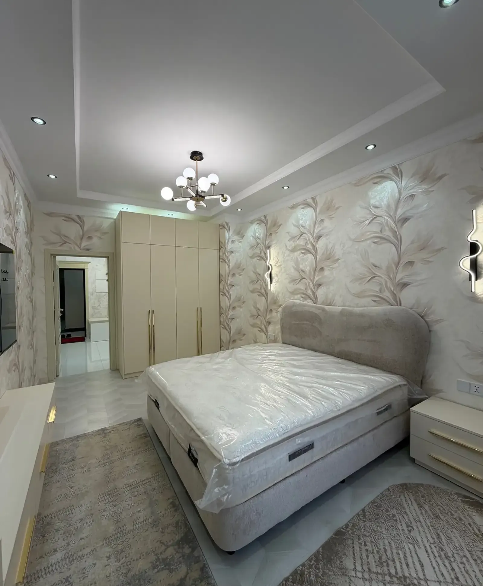 2-комн. квартира, 3 этаж, 65м², Овир/Славянский
