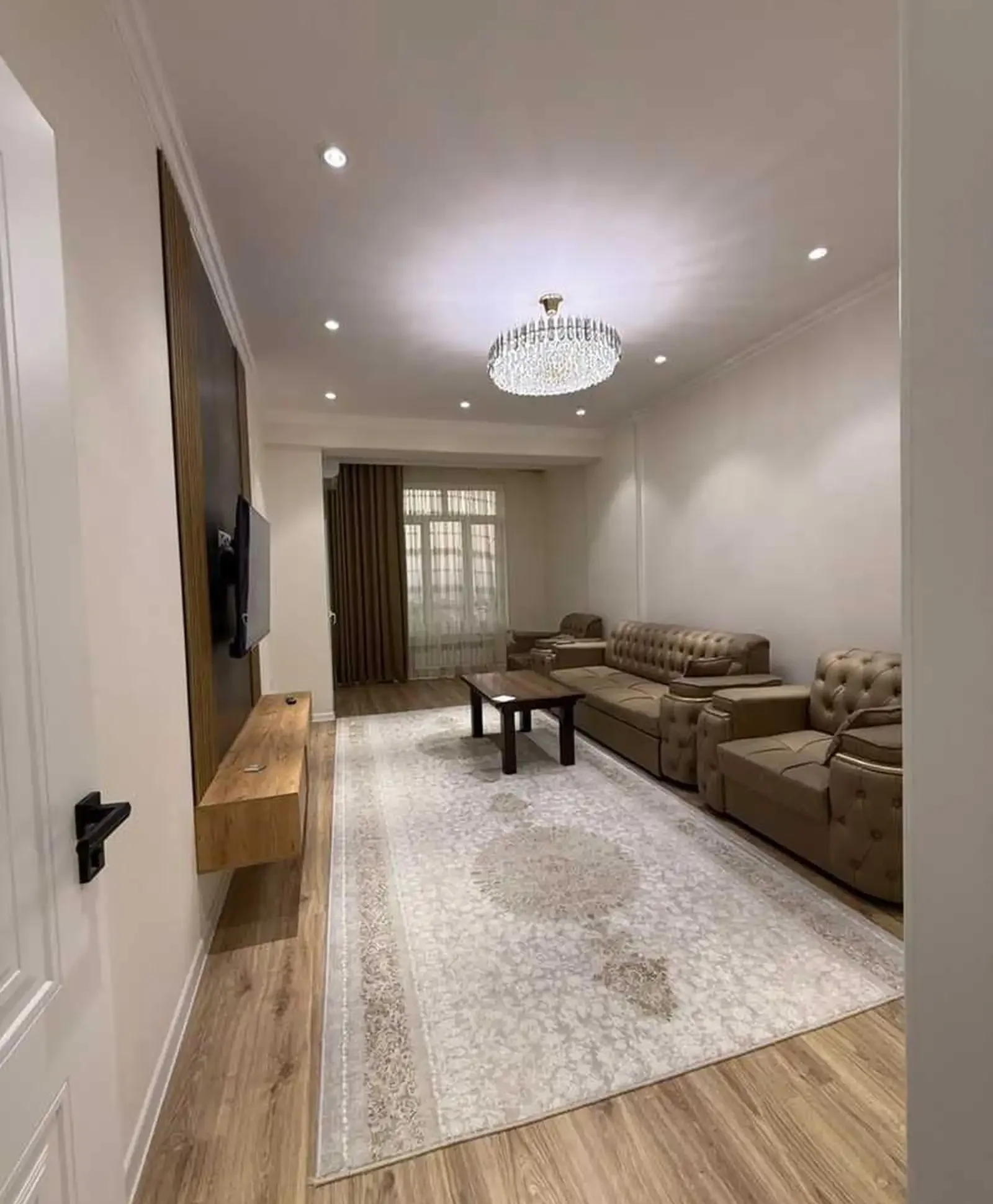 2-комн. квартира, 14 этаж, 70м², Сино 82 мкр