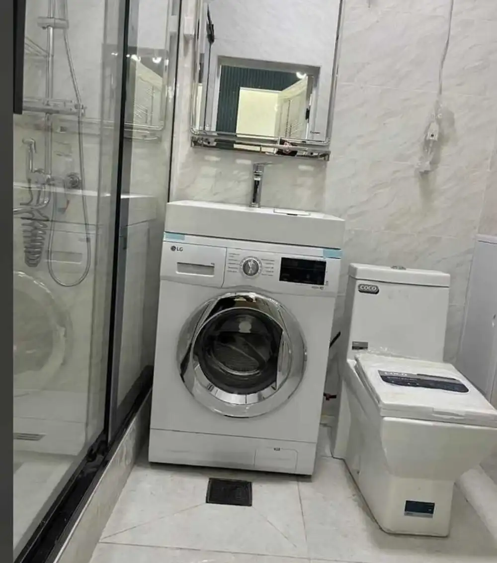2-комн. квартира, 9 этаж, 75м², Овир ру баруи Гранд Отель Дом Ёвар