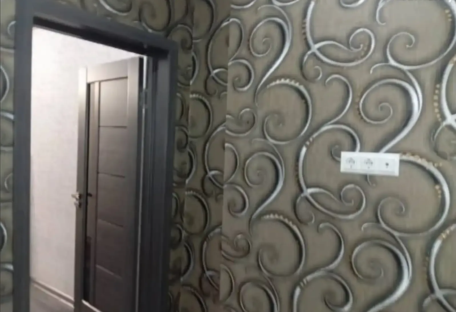 2-к квартира, 15 этаж, 57 м², Фирдавси