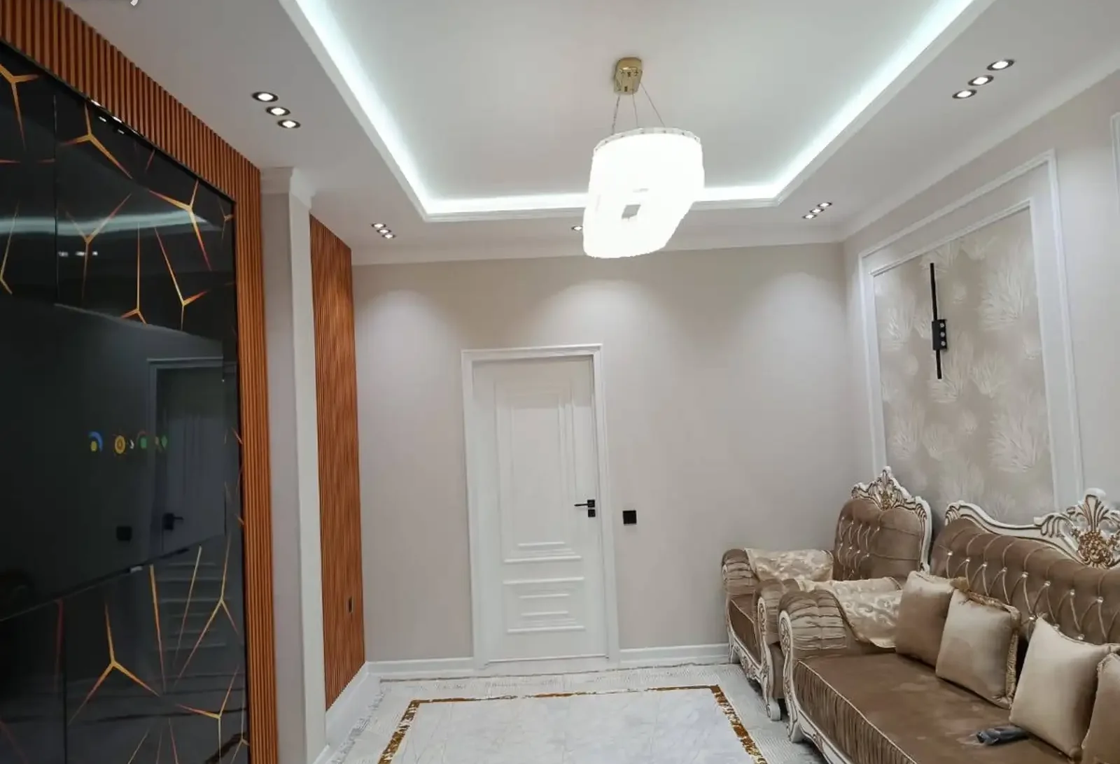 3-комн. квартира, 2 этаж, 85 м², Исмоили Сомони