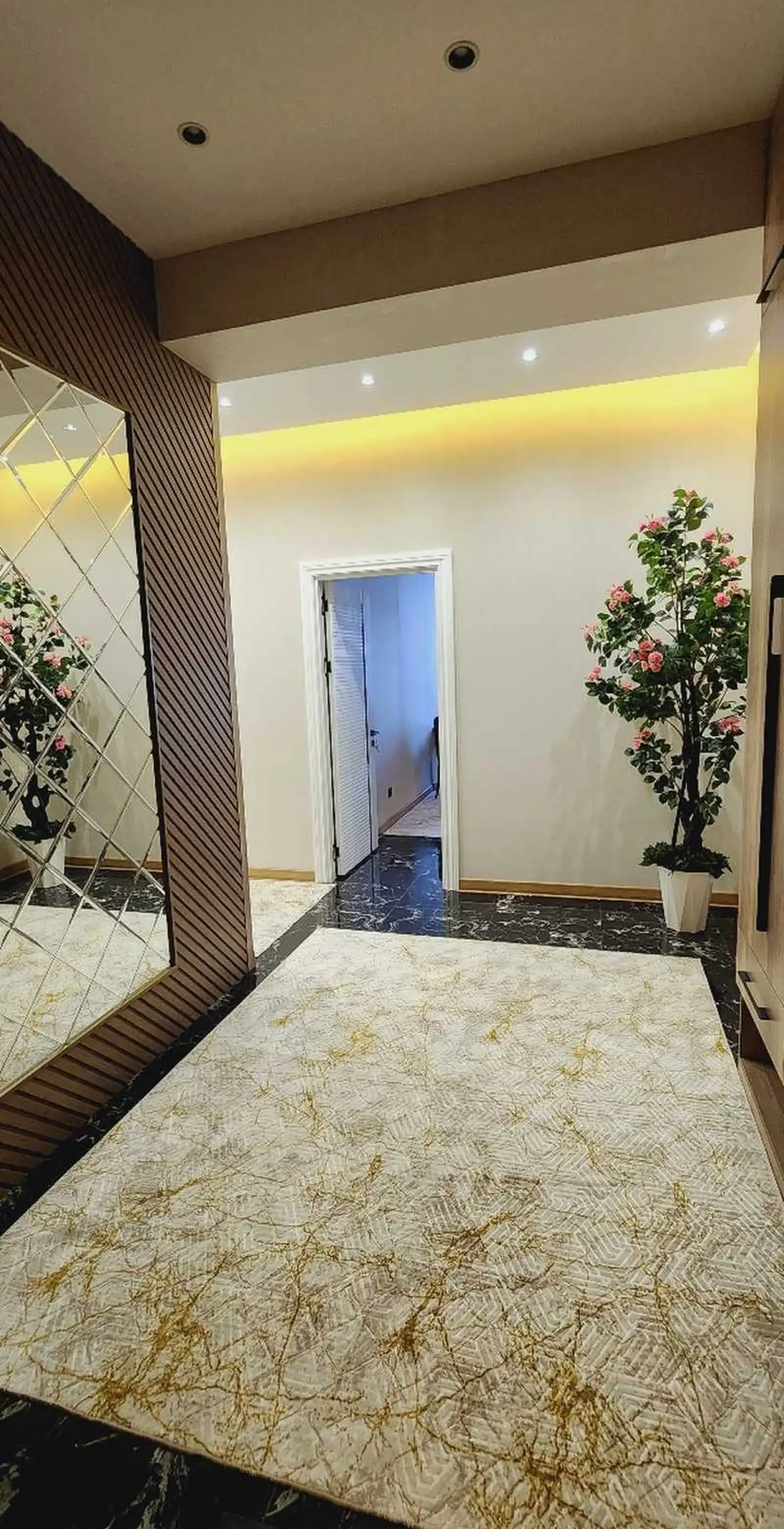 2-комн. квартира, 4 этаж, 110м², И.Сомони Ваданасос