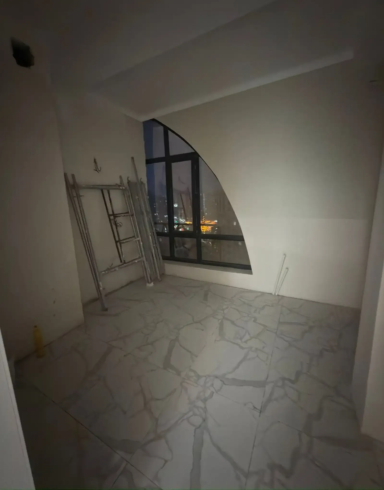 3-комн. квартира, 16 этаж, 102 м², И Сомони