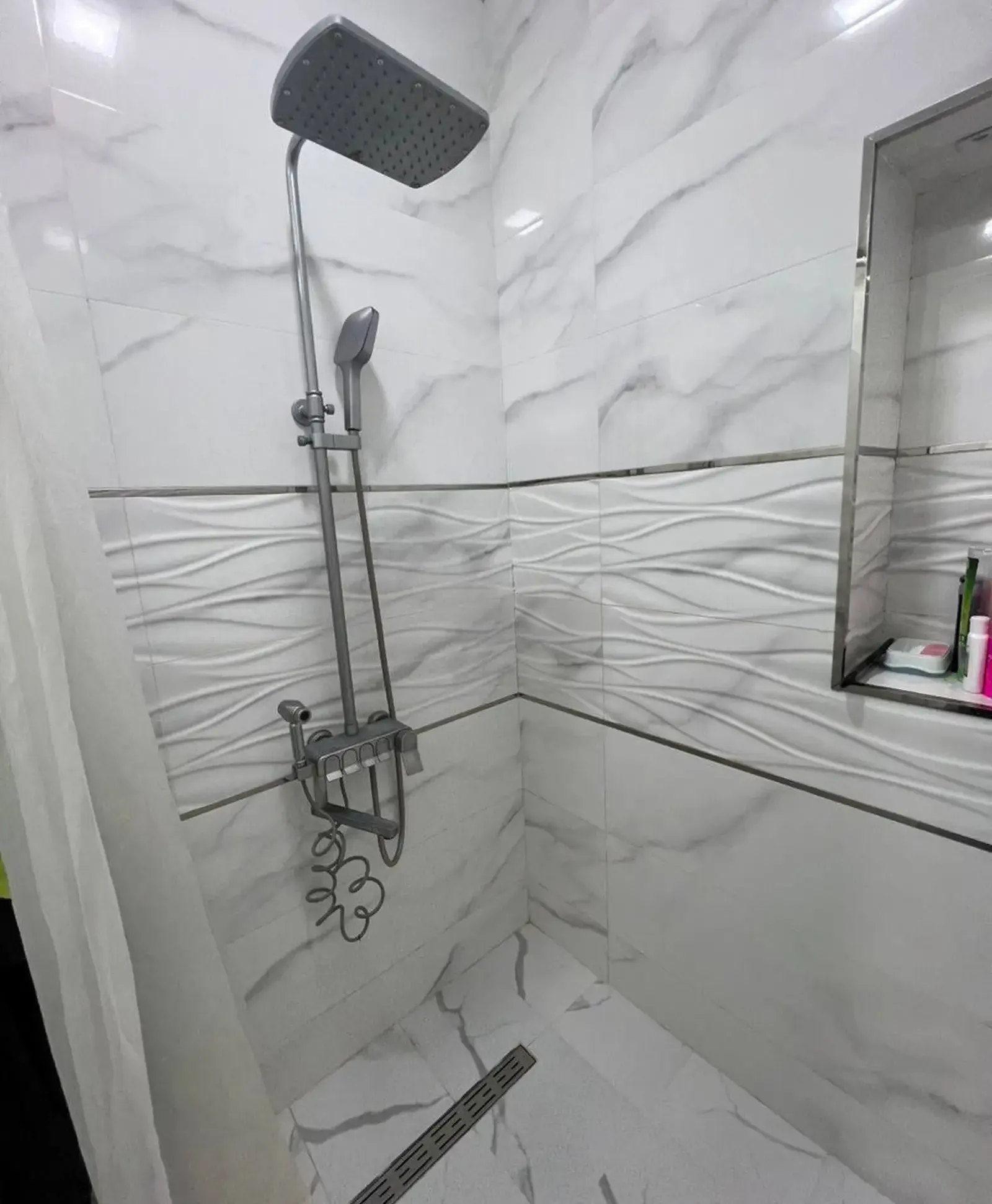 2-комн. квартира, 15 этаж, 80 м², Фирдавси