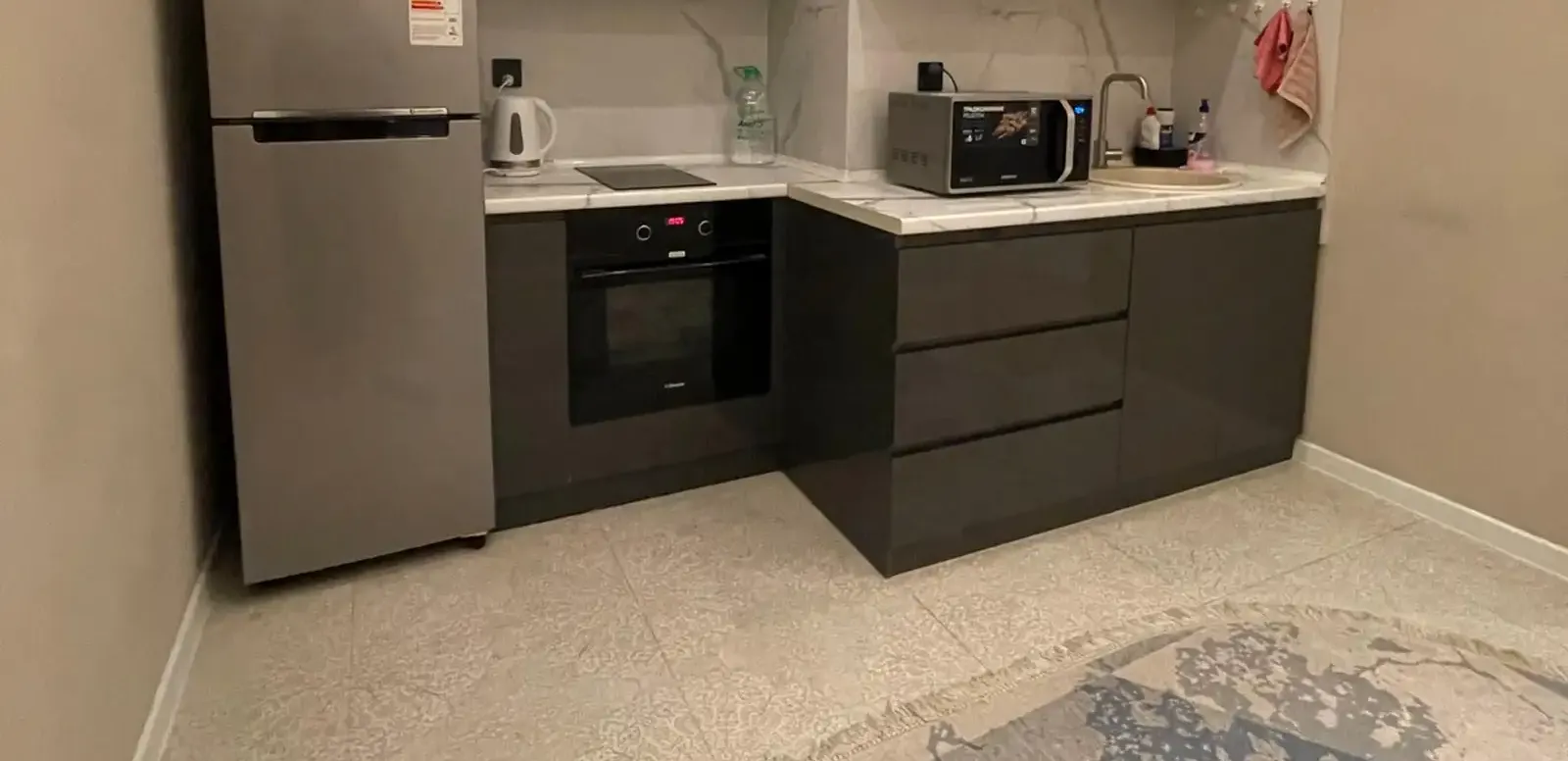 2-комн. квартира, 5 этаж, 60 м², С боку от Орионбанка