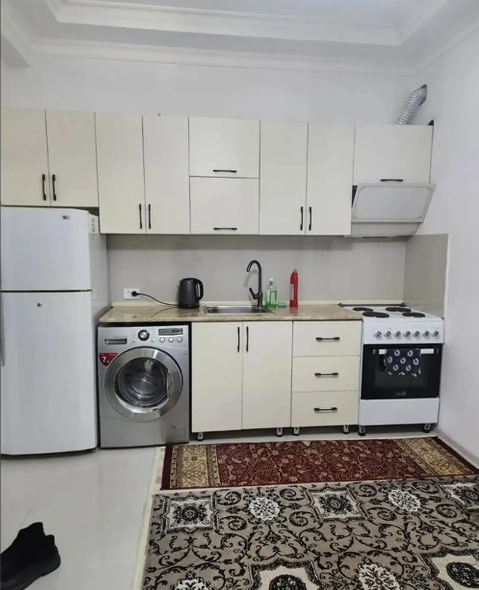 2-комн. квартира, 3 этаж, 51м², Шохмансур