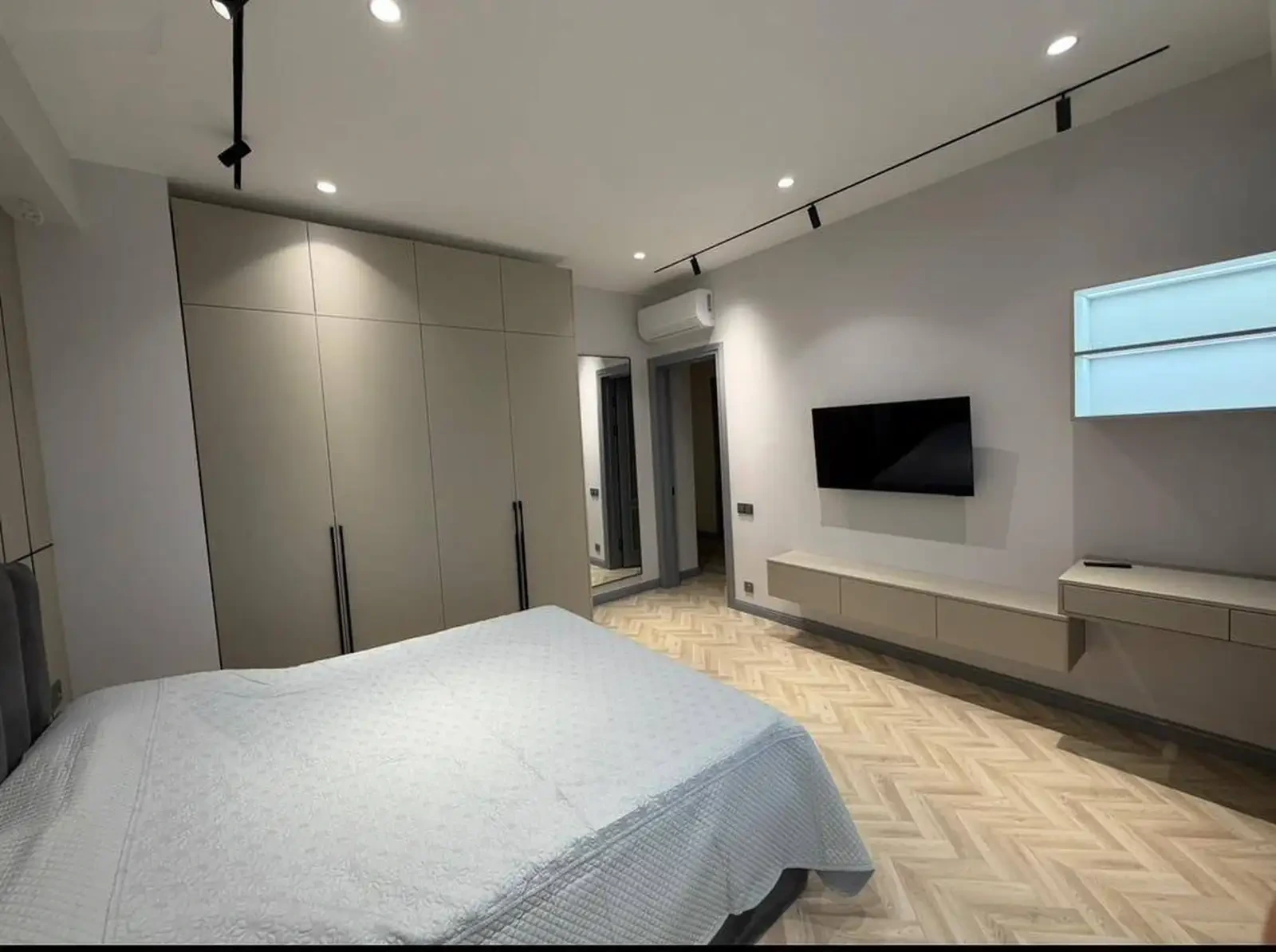 3-комн. квартира, 11 этаж, 140м², Сомони — фото 2
