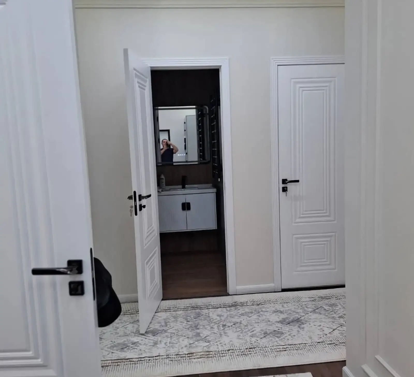2-комн. квартира, 12 этаж, 84 м², Исмоили Сомони