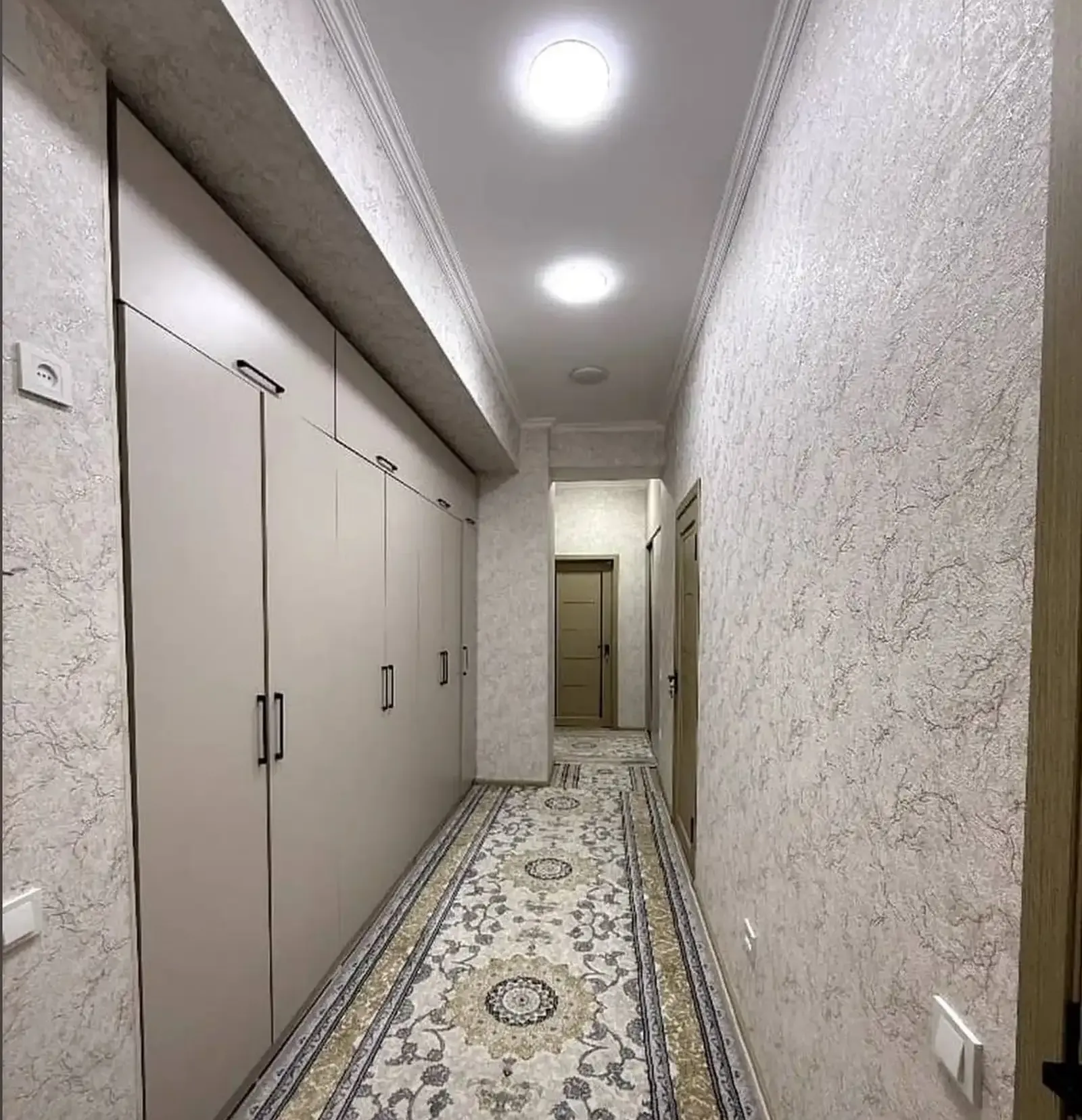 2-комн. квартира, 14 этаж, 80 м², Шохмансур
