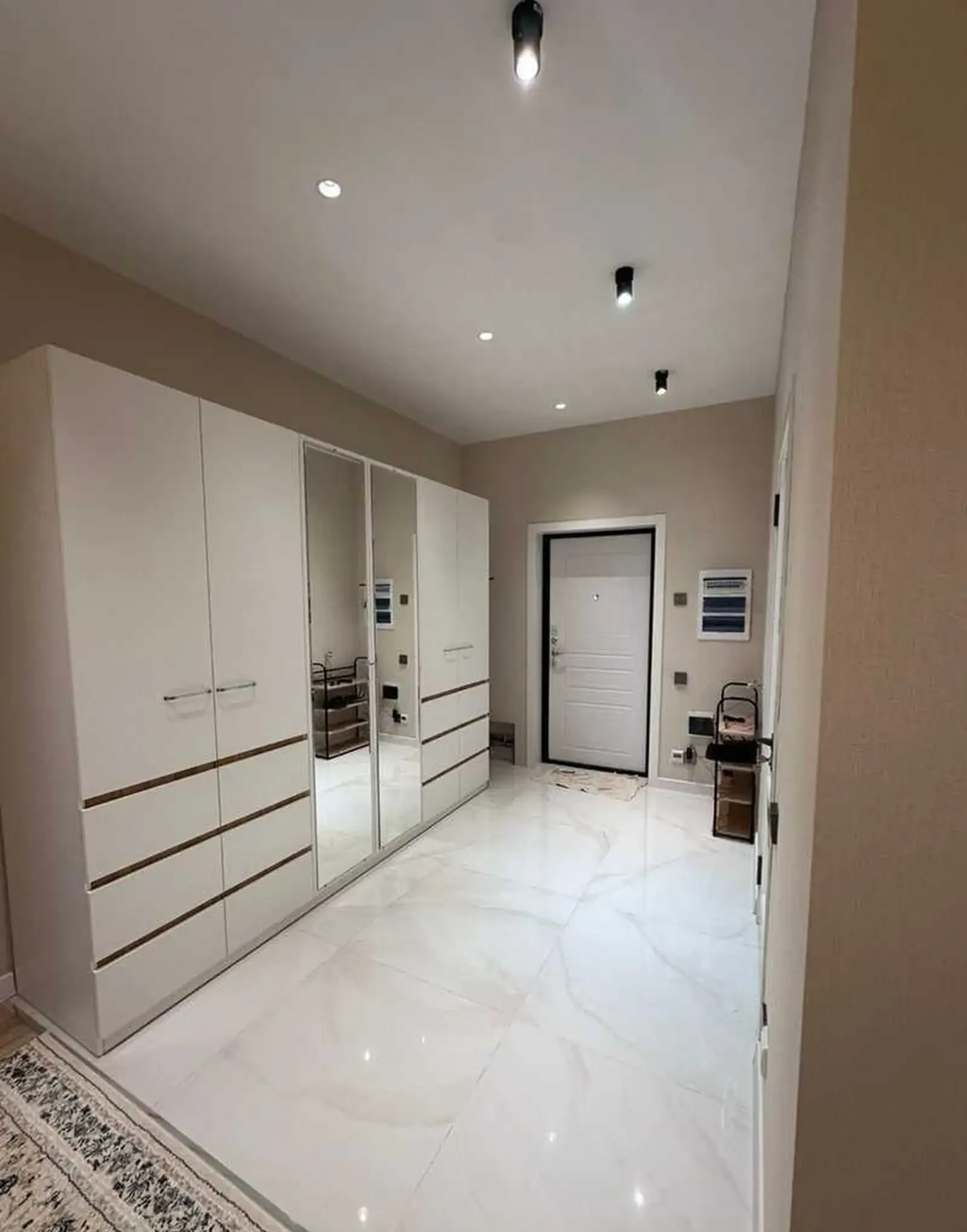 2-комн. квартира, 17 этаж, 102м², шохмансур