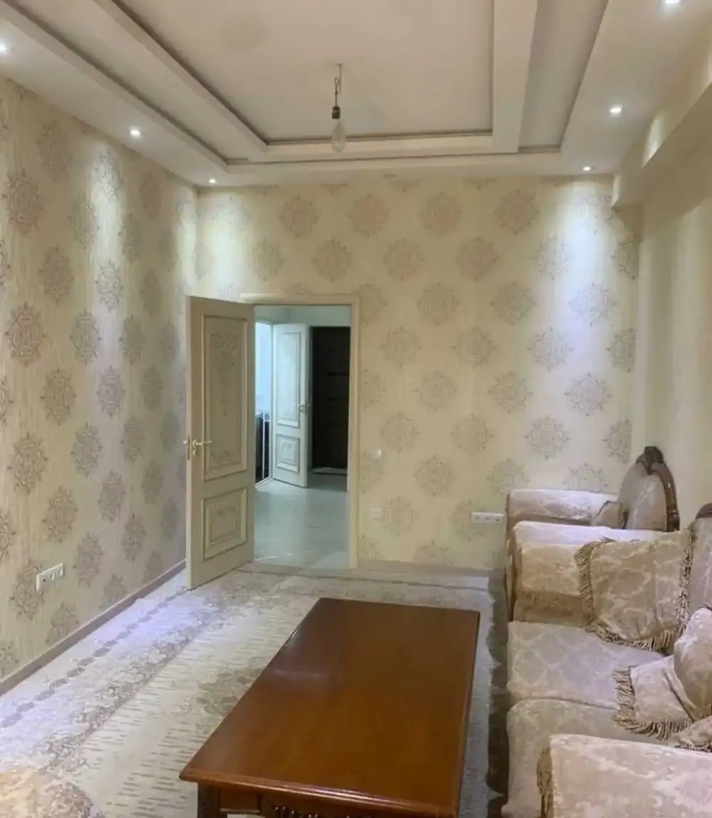 2-комн. квартира, 2 этаж, 65м², Сомони назди Бозори Мехргон пушти Бонки Эсхата