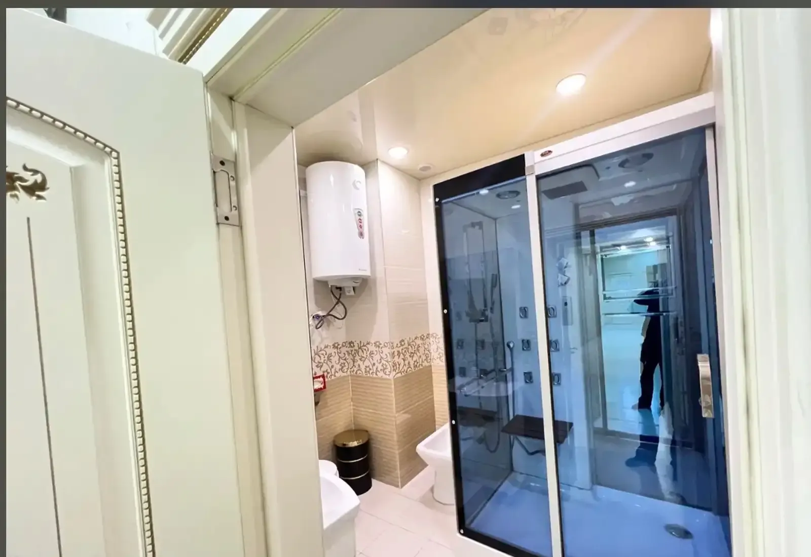 3-комн. квартира, 9 этаж, 150м², сино