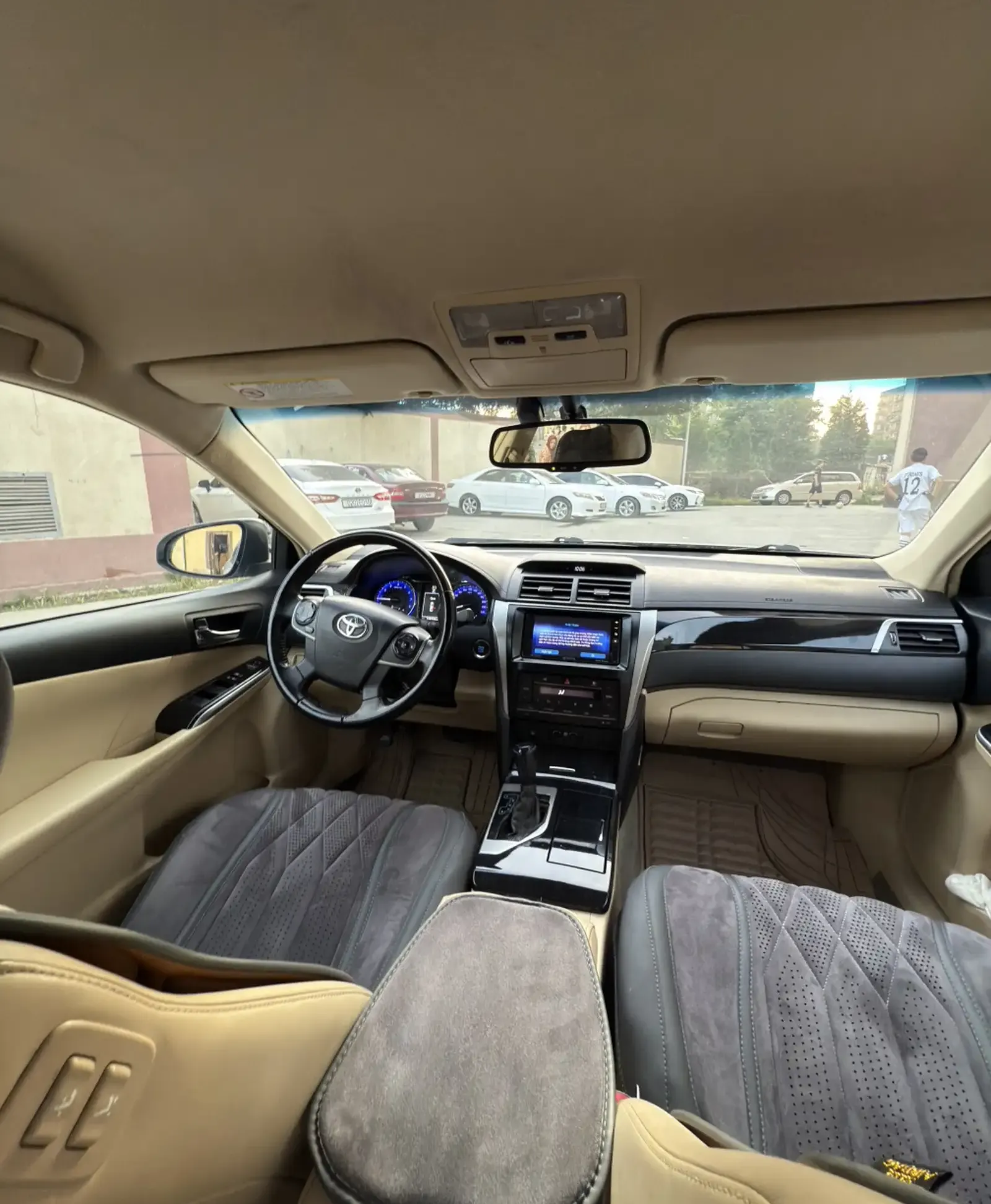 Toyota Camry 2016
