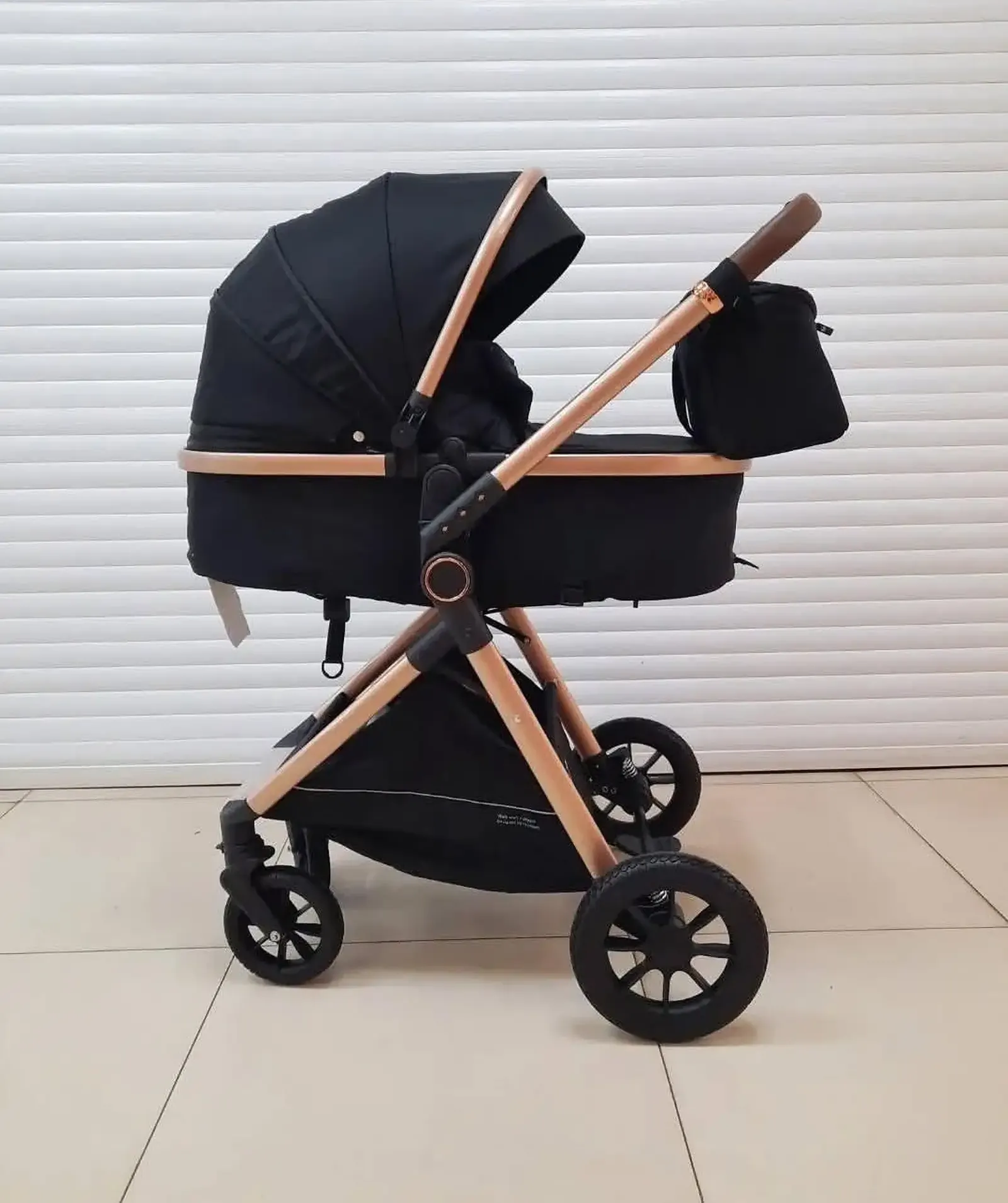 Коляска Kidilo V8