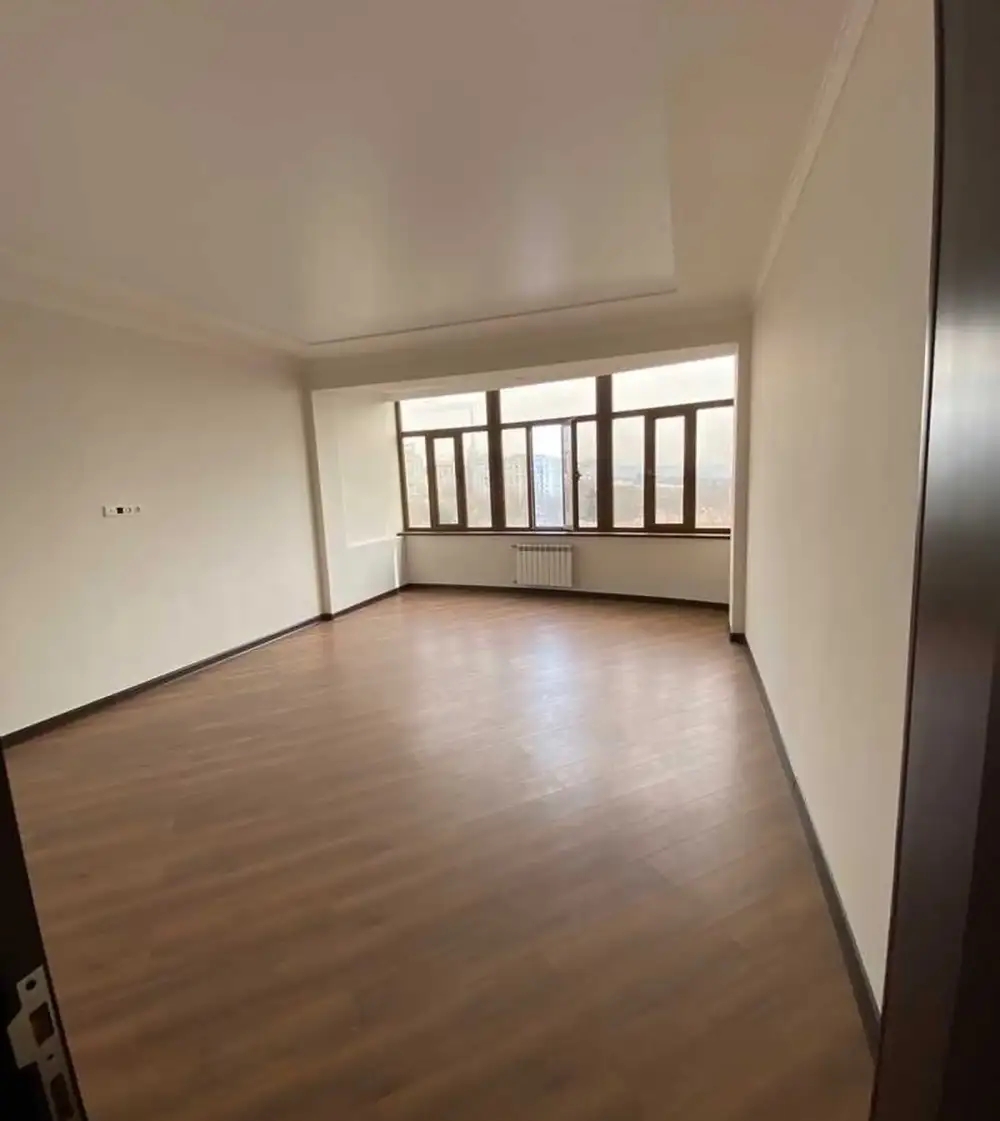 4-комн. квартира, 9 этаж, 177 м², Исмоили Сомони