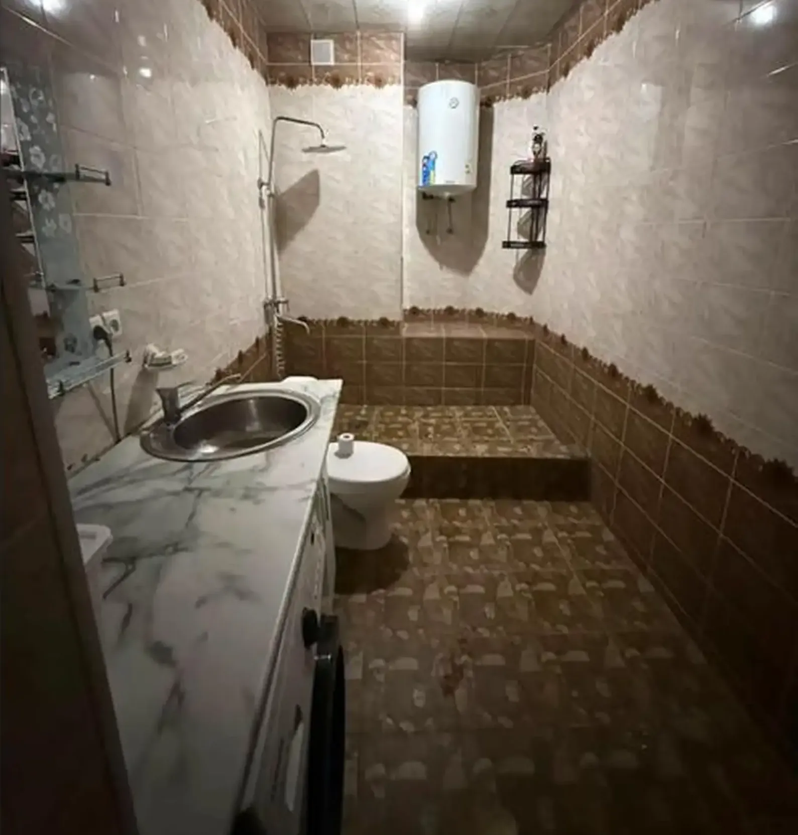2-комн. квартира, 10 этаж, 65м², Шохмансур