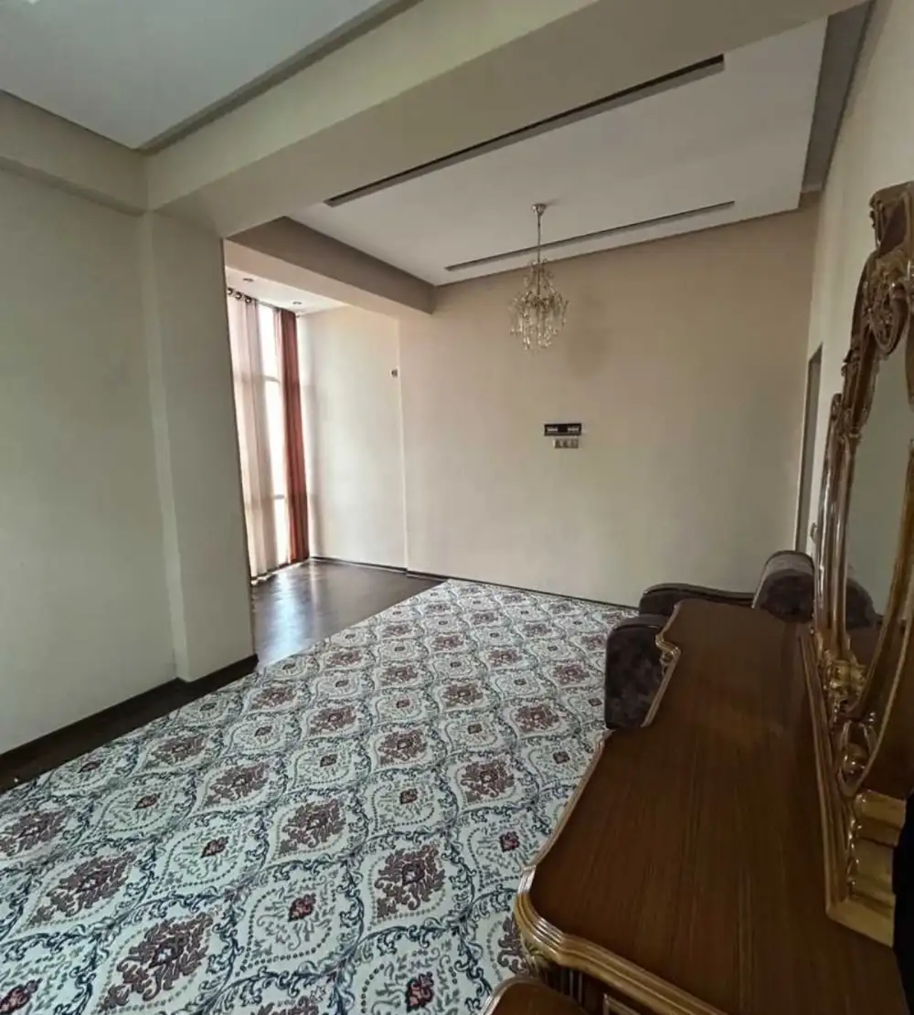 2-комн. квартира, 8 этаж, 80 м², Сино
