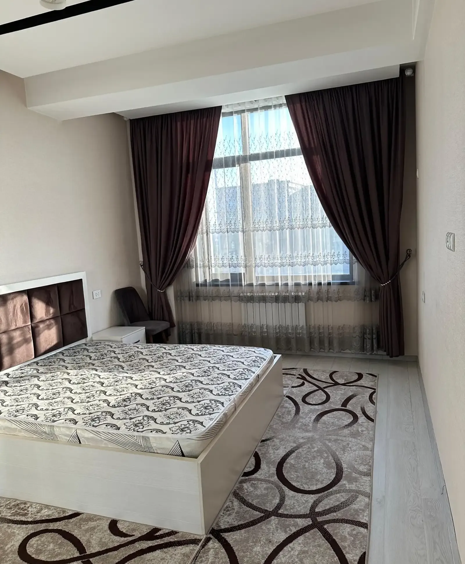 2-комн. квартира, 10 этаж, 67м², Сомони