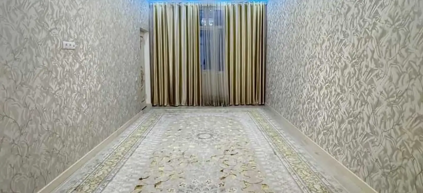 2-комн. квартира, 17 этаж, 73 м², Фирдавси