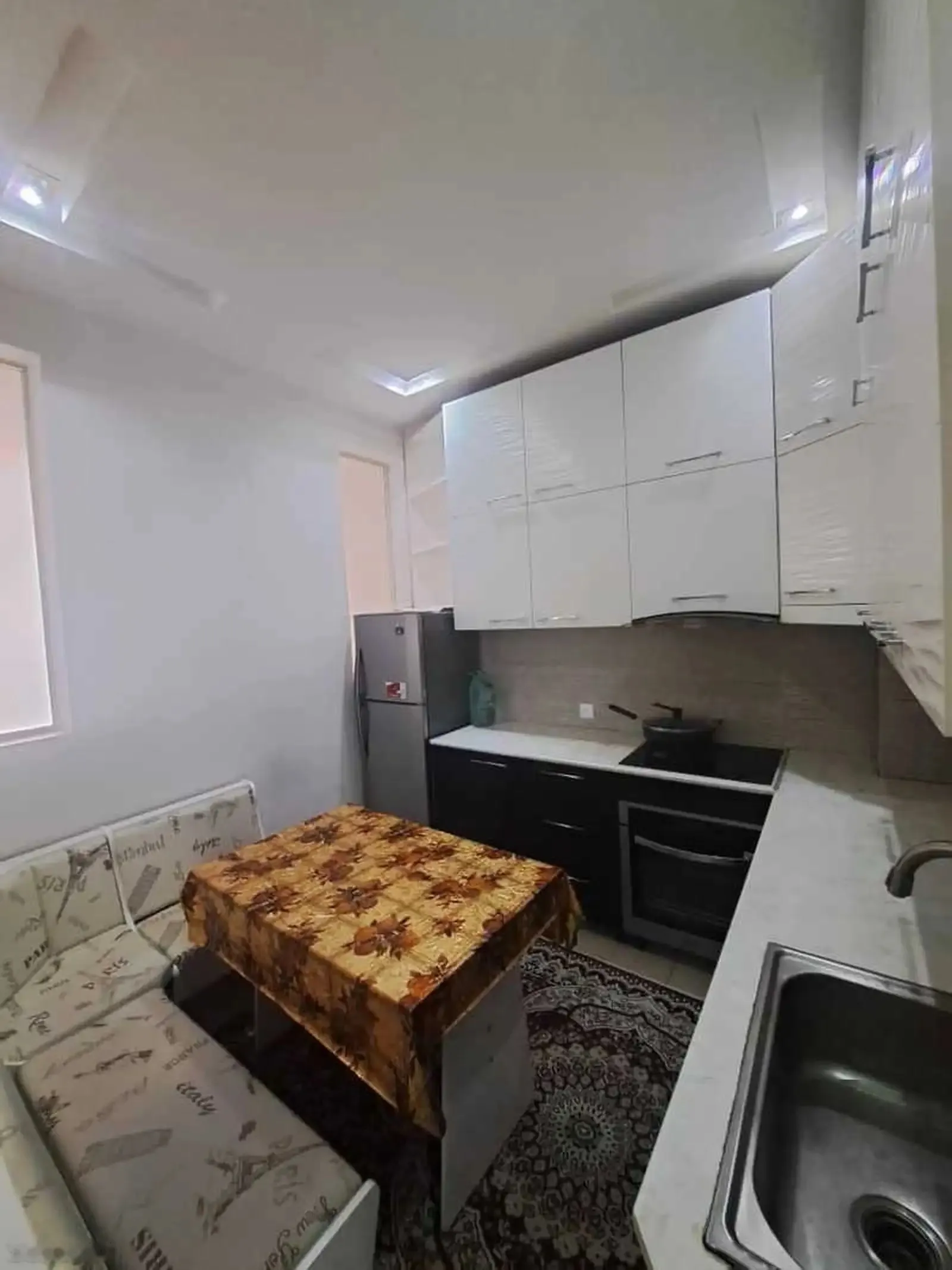 2-к квартира, 9 этаж, 70 м², Сино
