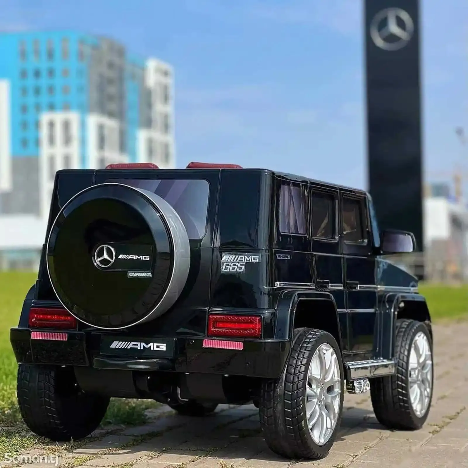 Детский электромобиль