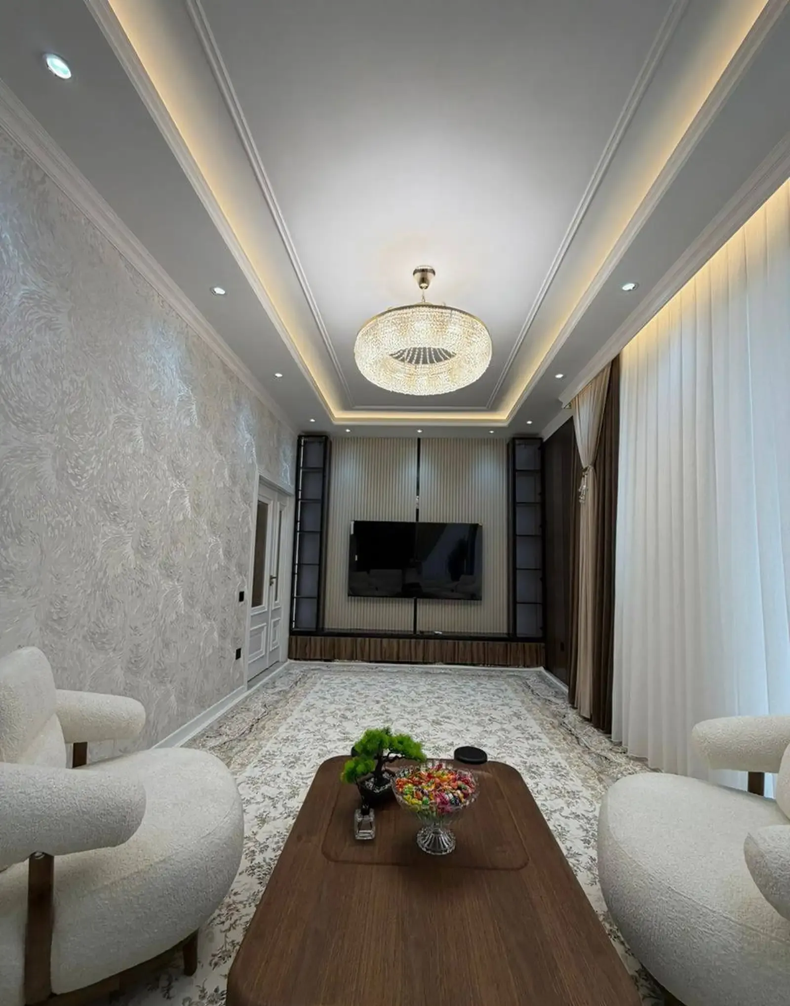 3-комн. квартира, 15 этаж, 88 м², Исмоили сомони