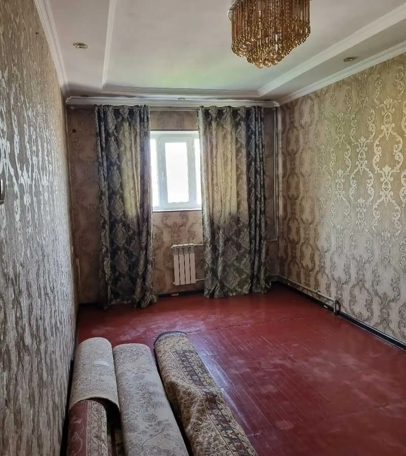 4-комн. квартира, 3 этаж, 80м², Сино