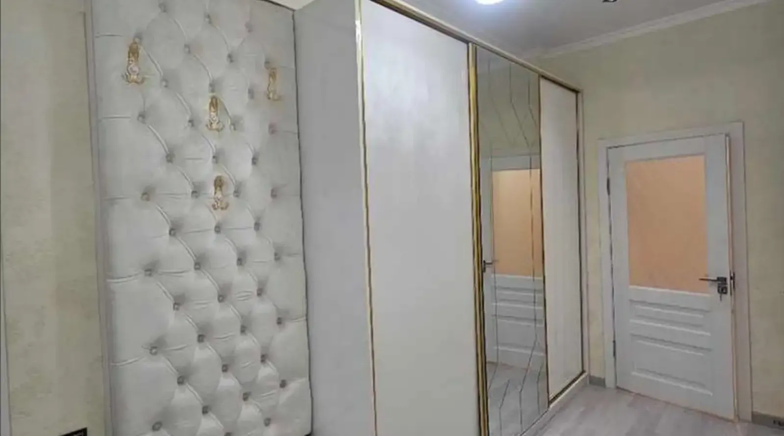 2-к квартира, 3 этаж, 75 м², Шохмансур
