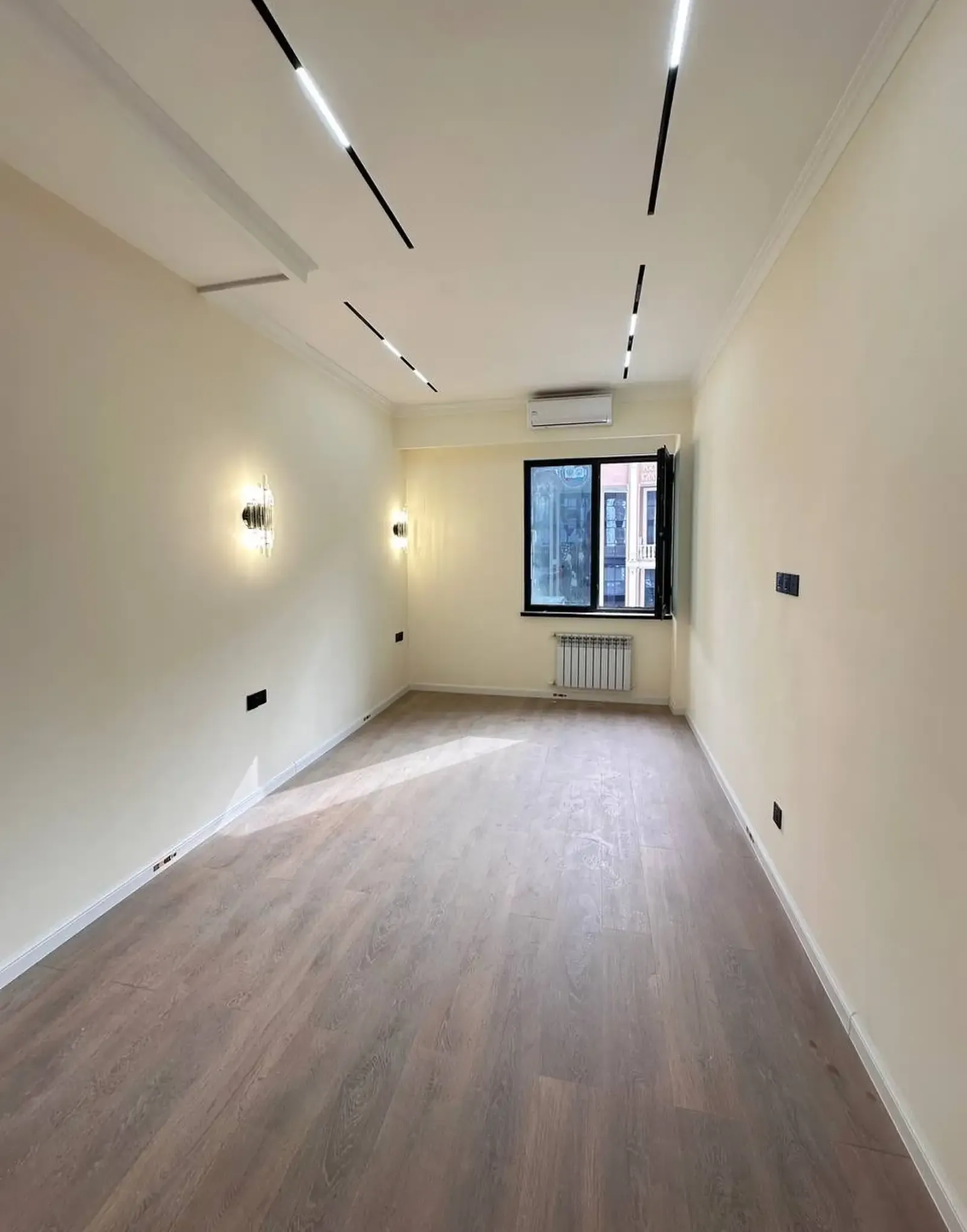 5-комн. квартира, 3 этаж, 170 м², Сомони, славянский