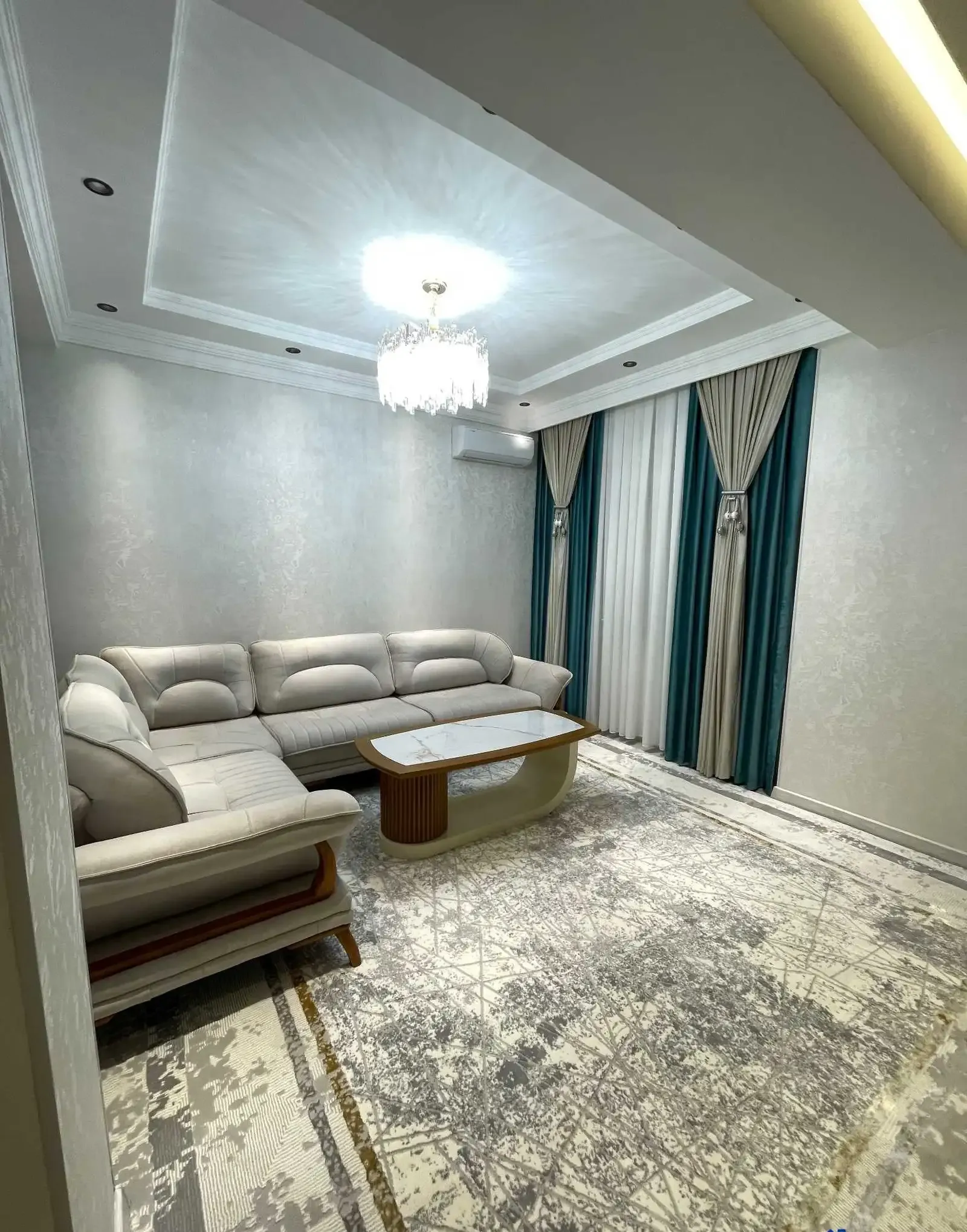 2-комн. квартира, 13 этаж, 82 м², Сино