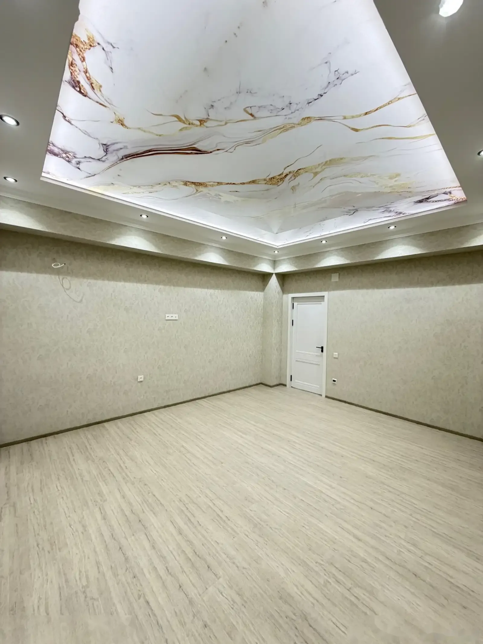 3-комн. квартира, 4 этаж, 92 м², 30 мкр — фото 7