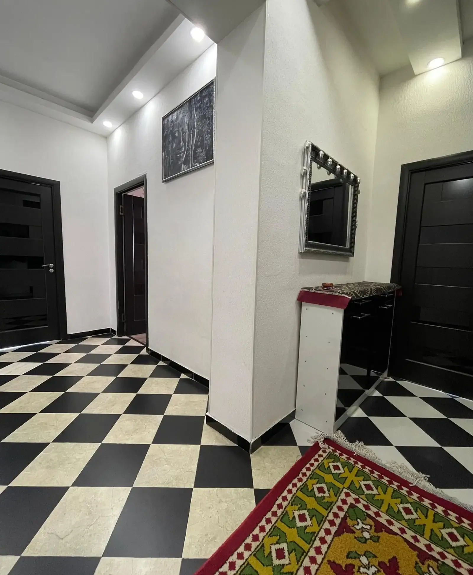 3-комн. квартира, 13 этаж, 85 м², дом над ЮСКОМ, рядом с ТРЦ Ашан