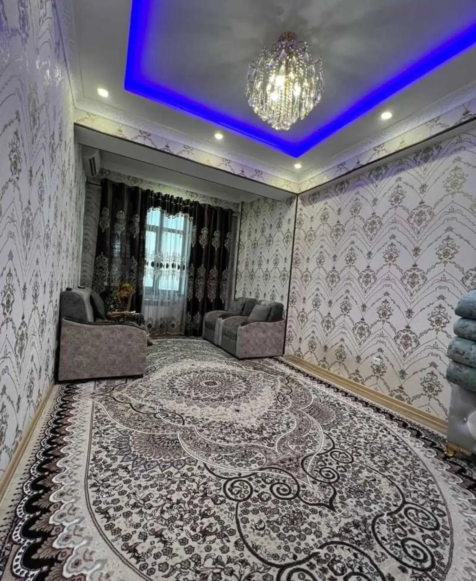 3-комн. квартира, 14 этаж, 52 м², Шохмансур