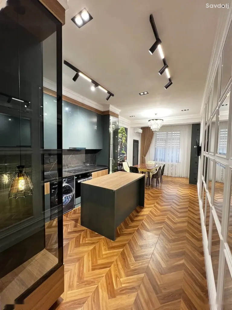 2-комн. квартира, 12 этаж, 122 м², Шохмансур