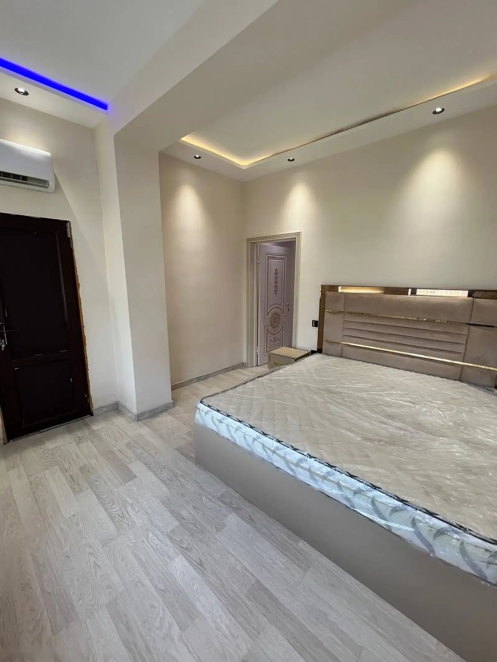 3-комн. квартира, 12 этаж, 75 м², Фирдавси