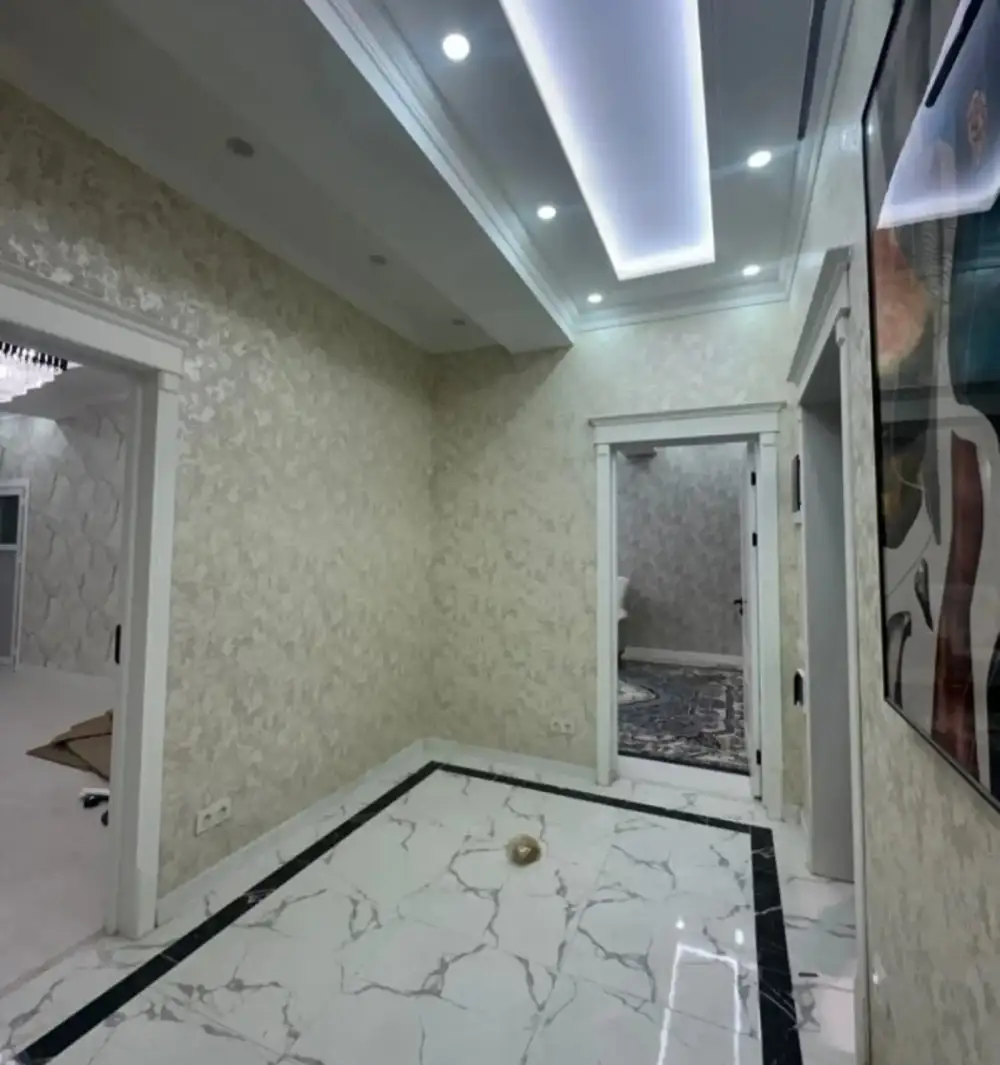 3-комн. квартира, 10 этаж, 97 м², Шохмансур