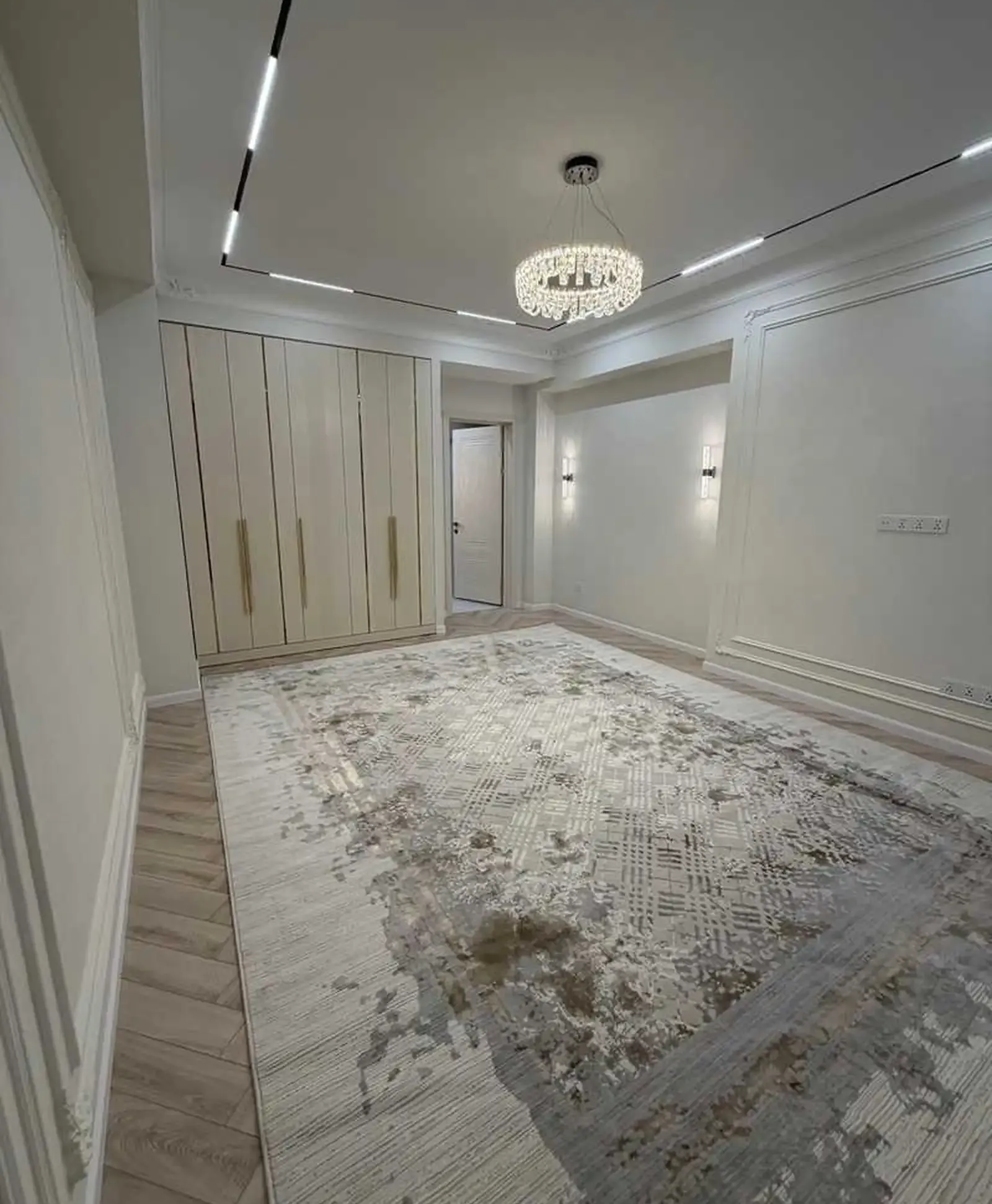 3-комн. квартира, 9 этаж, 110м², И.Сомони