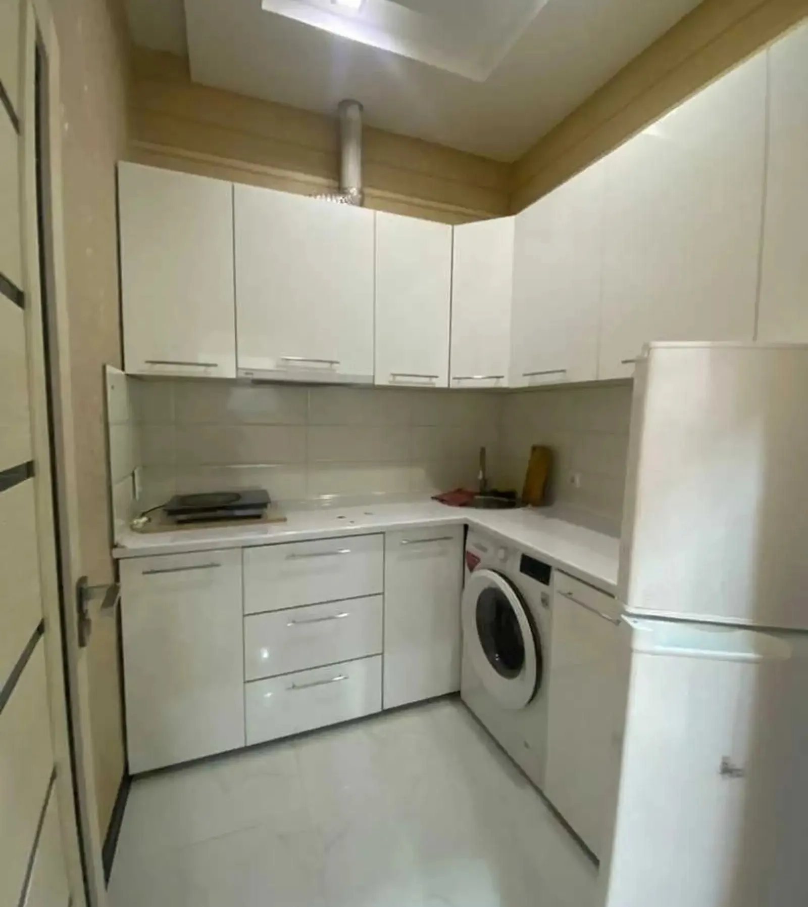 2-комн. квартира, 12 этаж, 66м², 82мкр