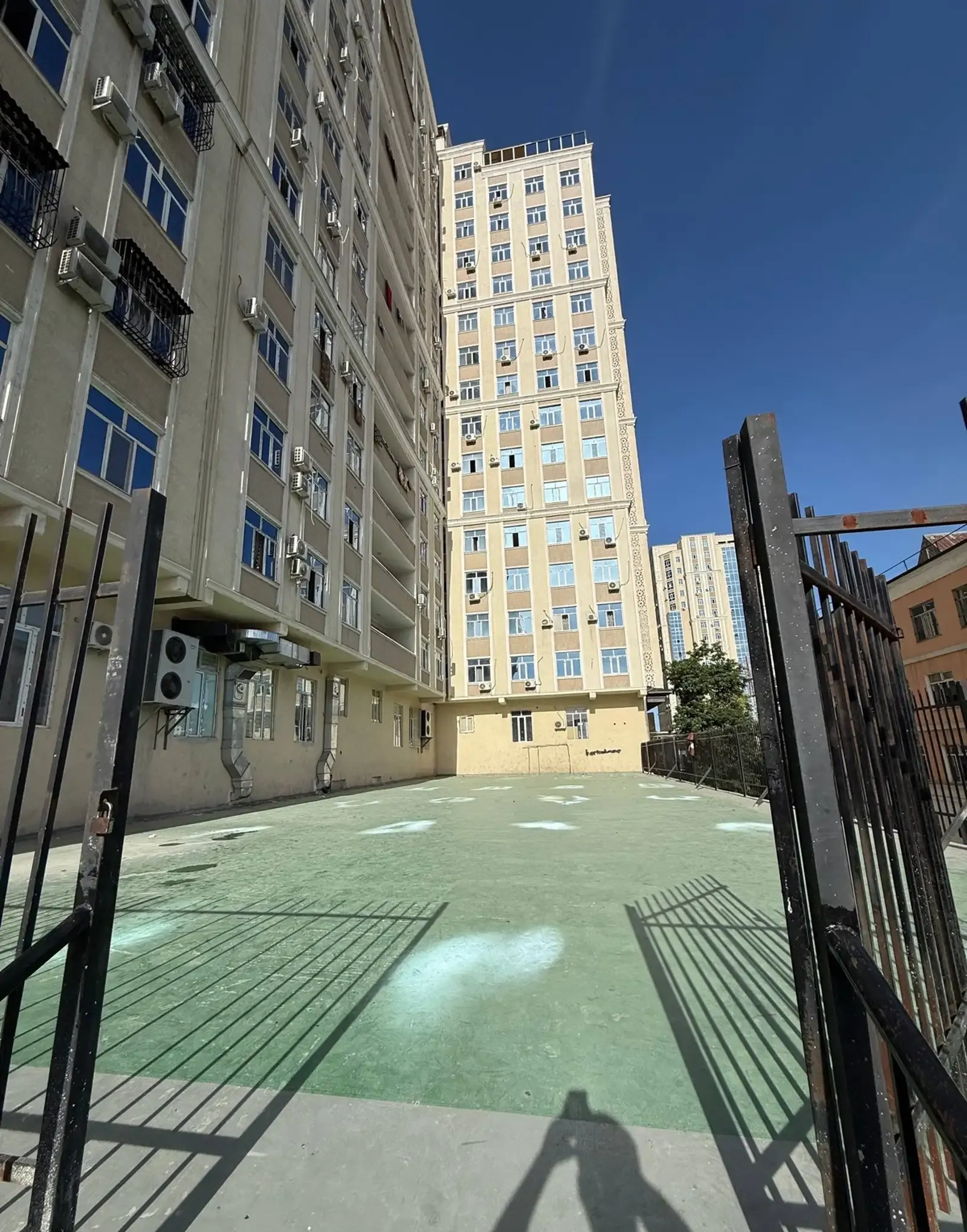 3-комн. квартира, 3 этаж, 82 м², Фирдавси, Молодежный