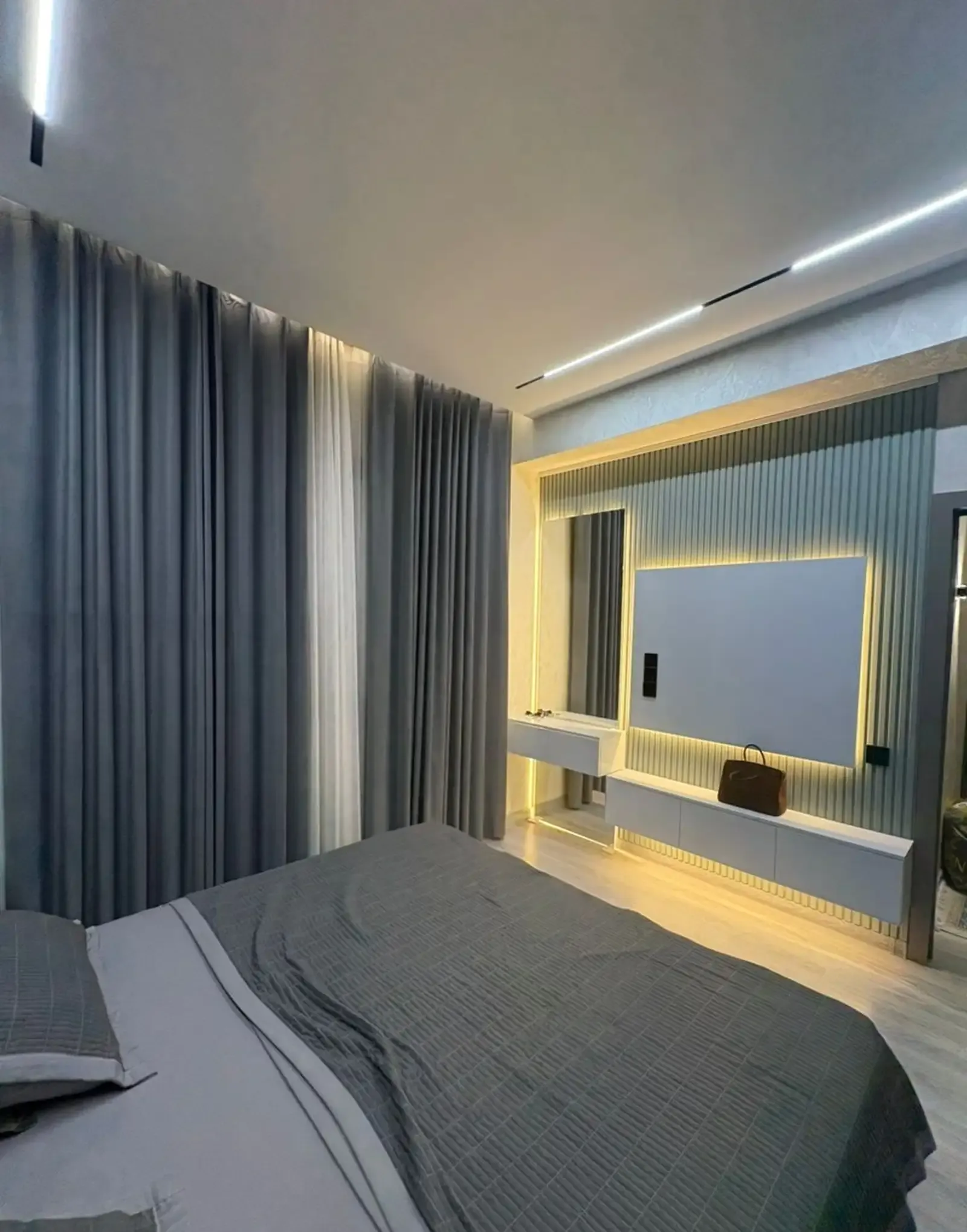 4-комн. квартира, 7 этаж, 125м², СУЛТОНИ КАБИР ЧОРАҲАИ ЮЖНИЙ .