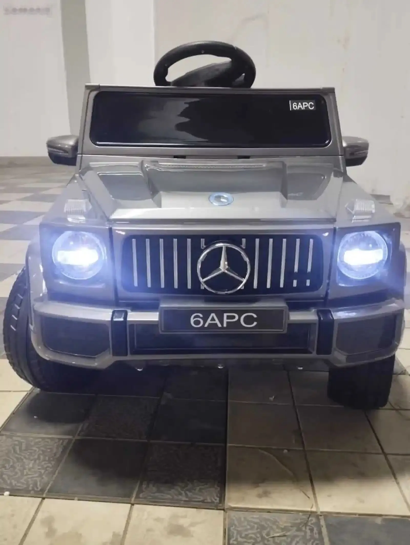 Детский электромобиль