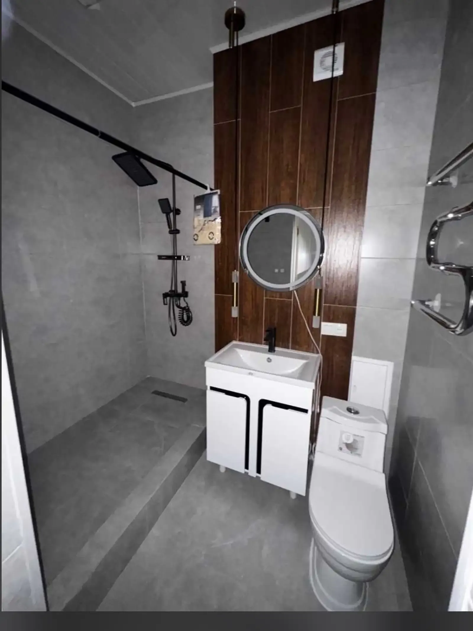 2-к квартира, 13 этаж, 77 м², Шохмансур