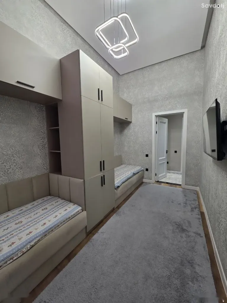 3-комн. квартира, 1 этаж, 97 м², Сино