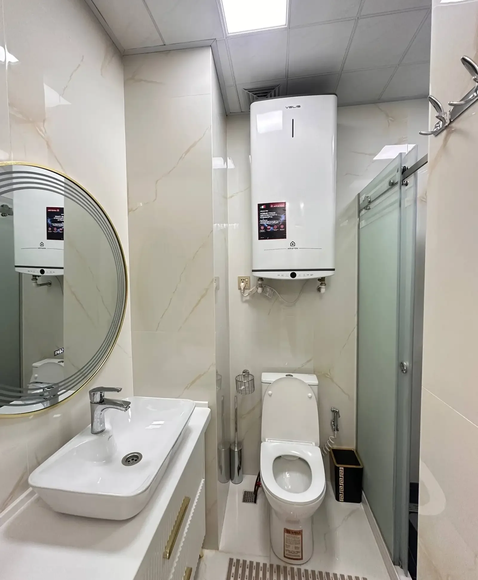 2-комн. квартира, 4 этаж, 96 м², Исмоили Сомони школа 8(дом Баракат)