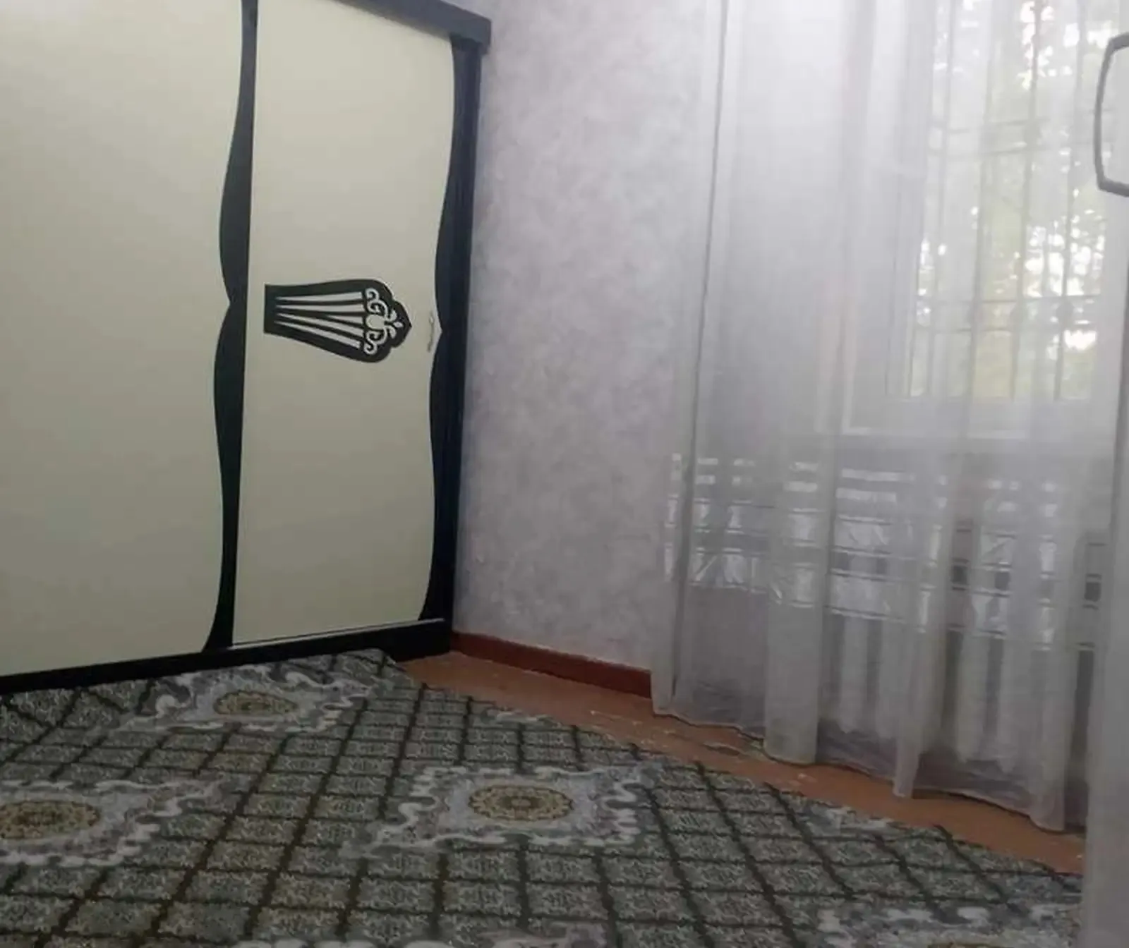 3-комн. квартира, 2 этаж, 60м², Сино